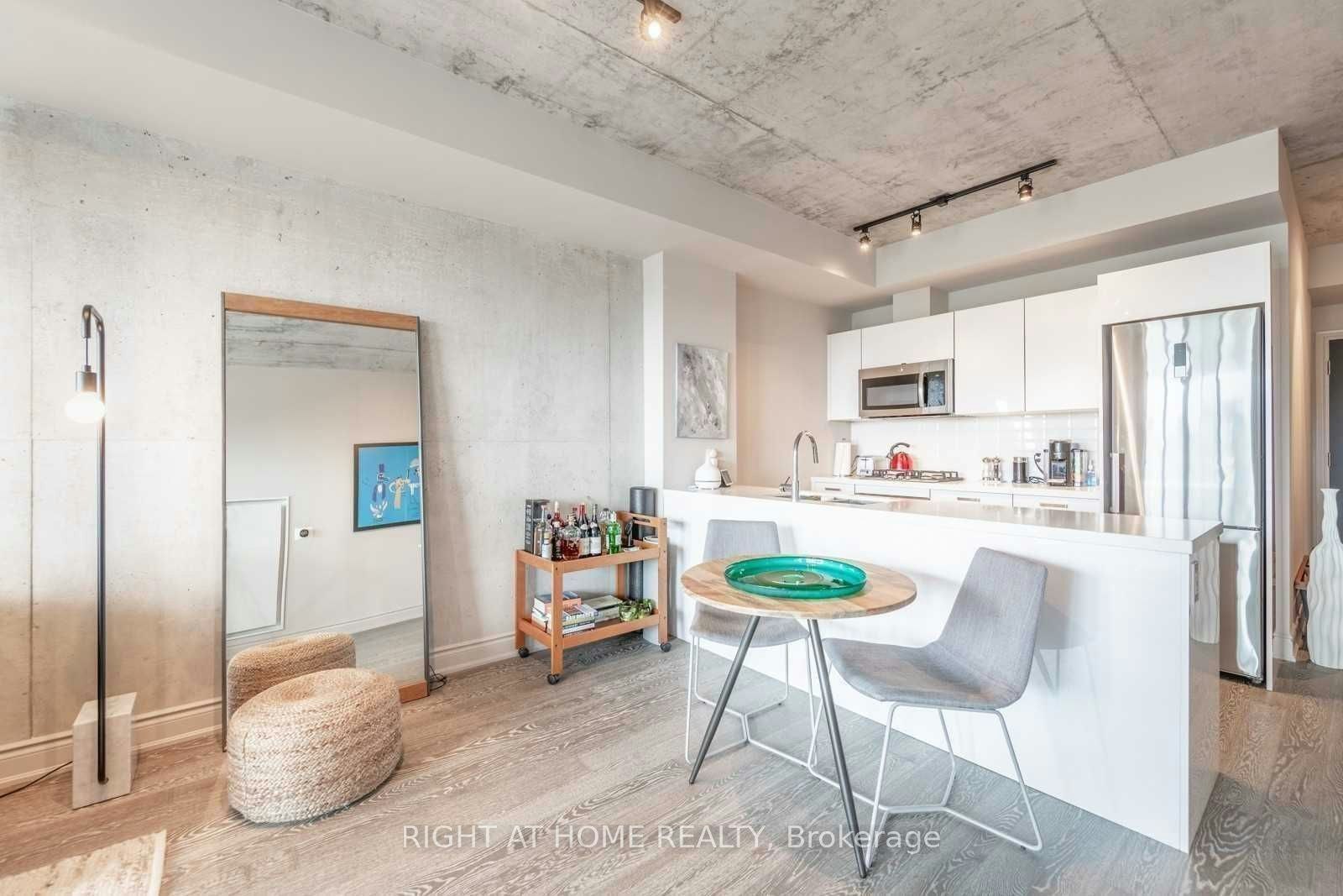 820-608 Richmond Street W, Toronto, ON, M5V 0N9 - 3