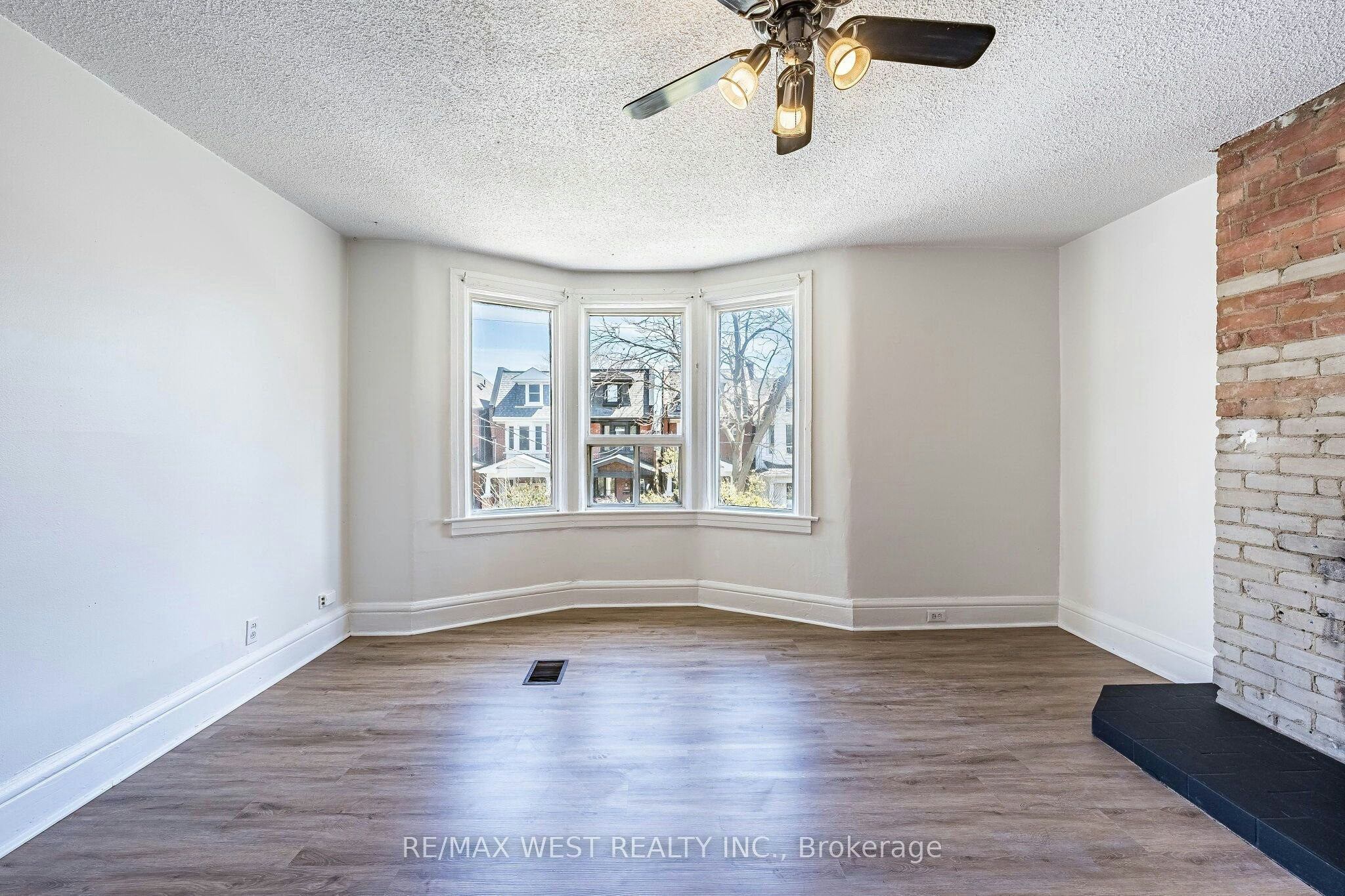 3-280 St Clarens Avenue, Toronto, ON, M6H 3W3 - 6