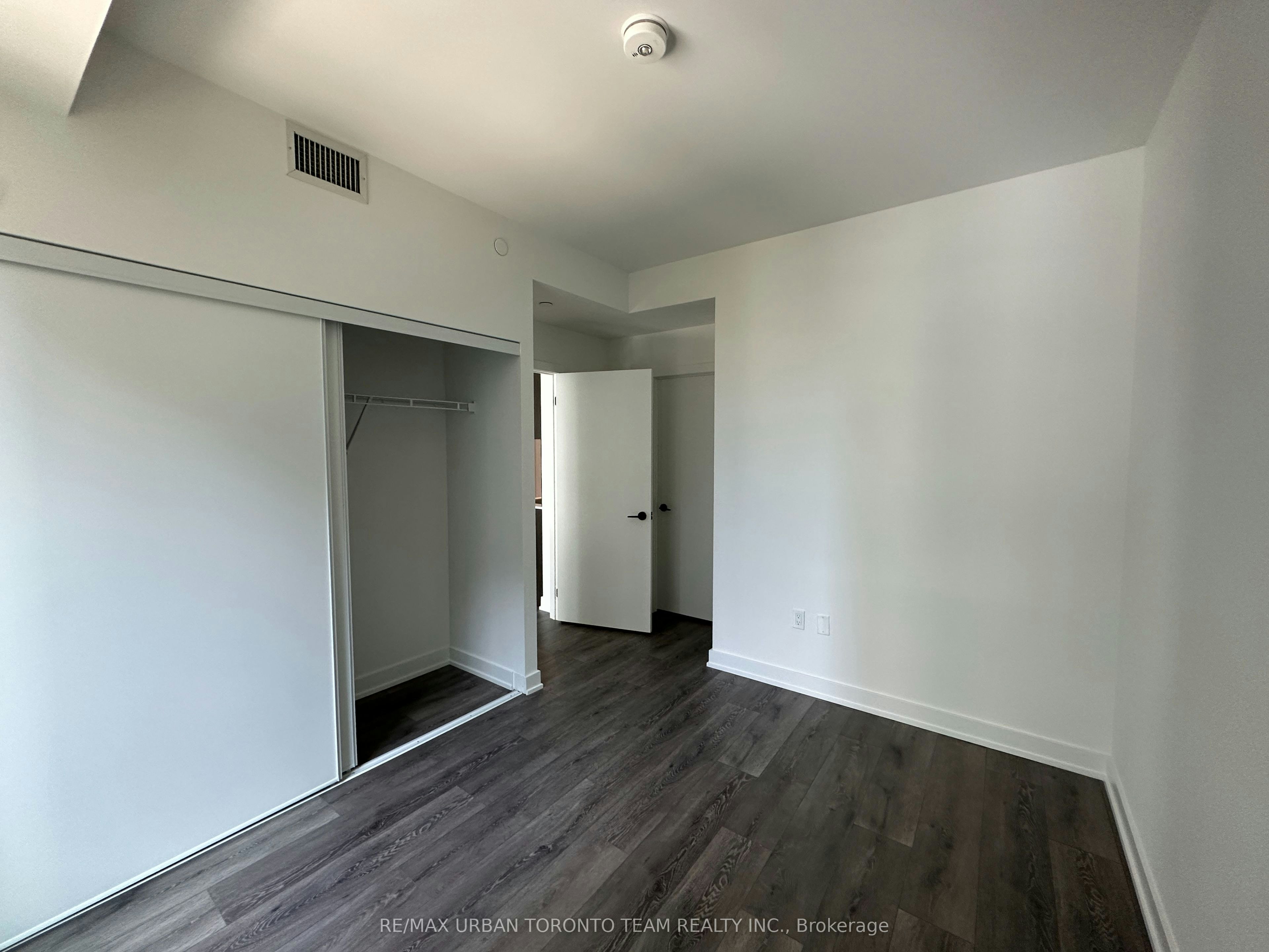805-127 Broadway Avenue, Toronto, ON, M4P 1V3 - 10