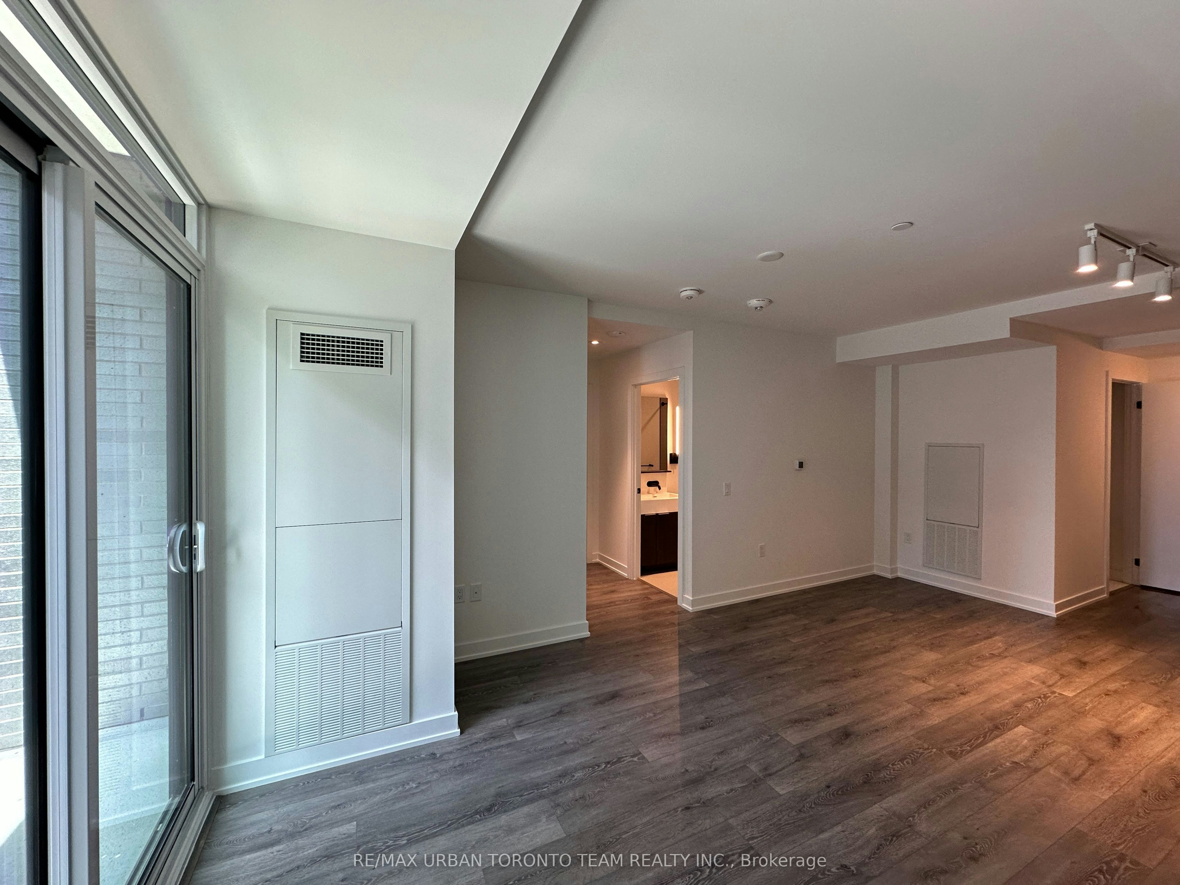 805-127 Broadway Avenue, Toronto, ON, M4P 1V3 - 4