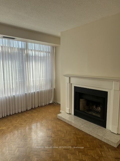 PH4-18 Lower Village Gate, Toronto, ON, M5P 3M1 - 8
