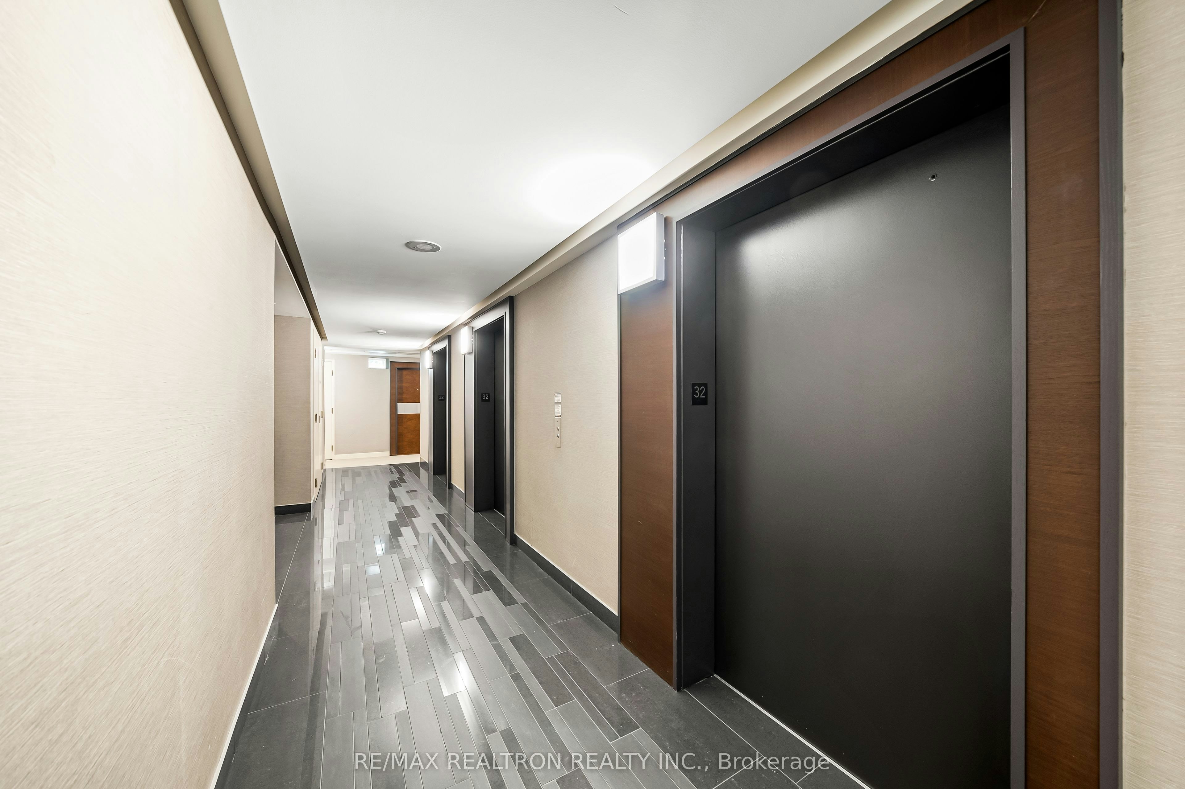 3207-15 Iceboat Terrace, Toronto, ON, M5V 4A5 - 24