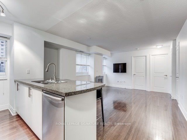 503-35 Balmuto Street, Toronto, ON, M4Y 0A3 - 10