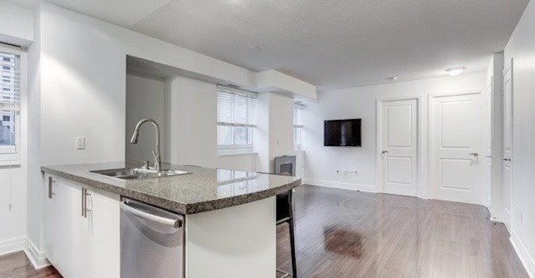 503-35 Balmuto Street, Toronto, ON, M4Y 0A3 - 10