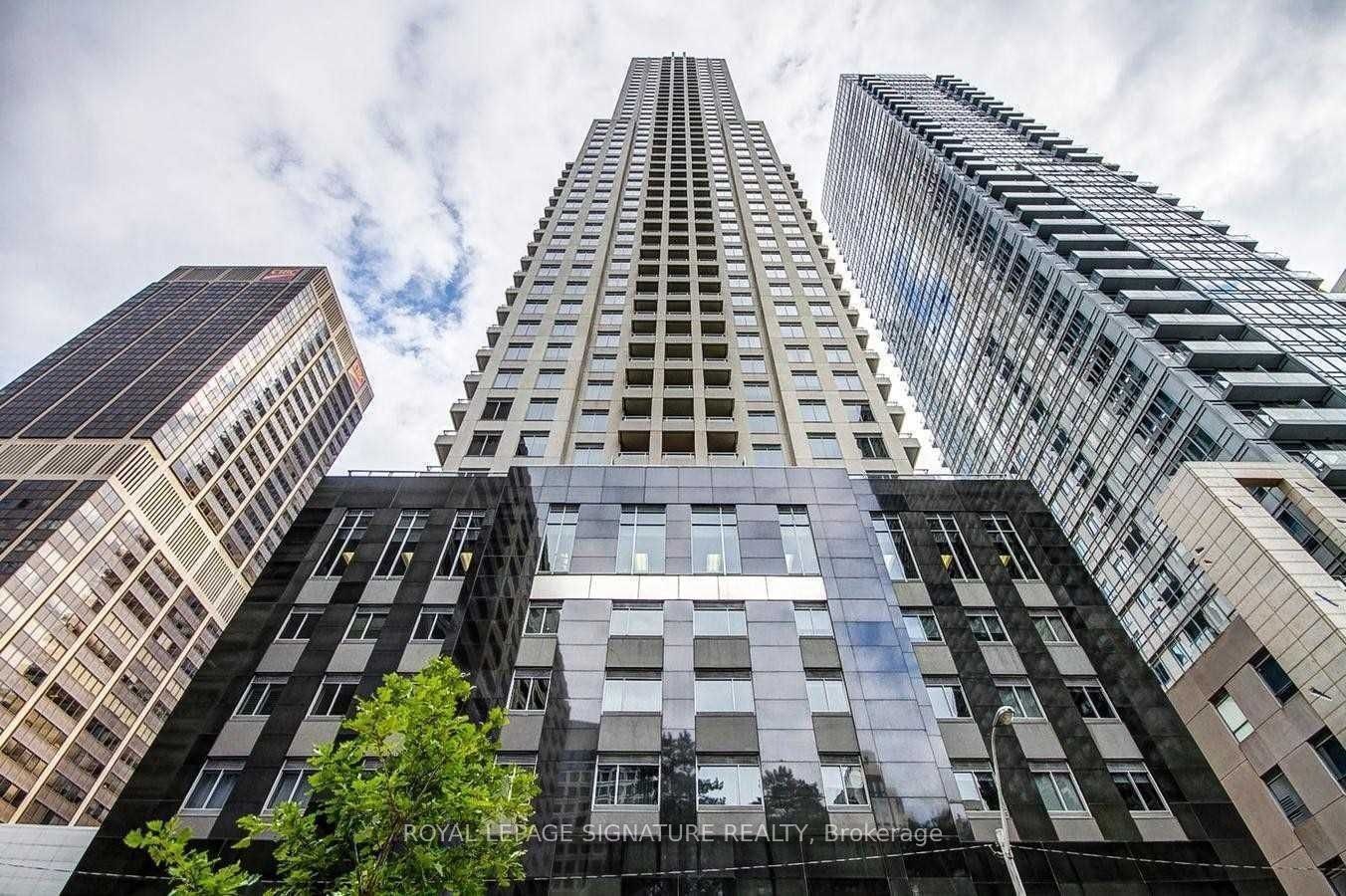 503-35 Balmuto Street, Toronto, ON, M4Y 0A3 - 3