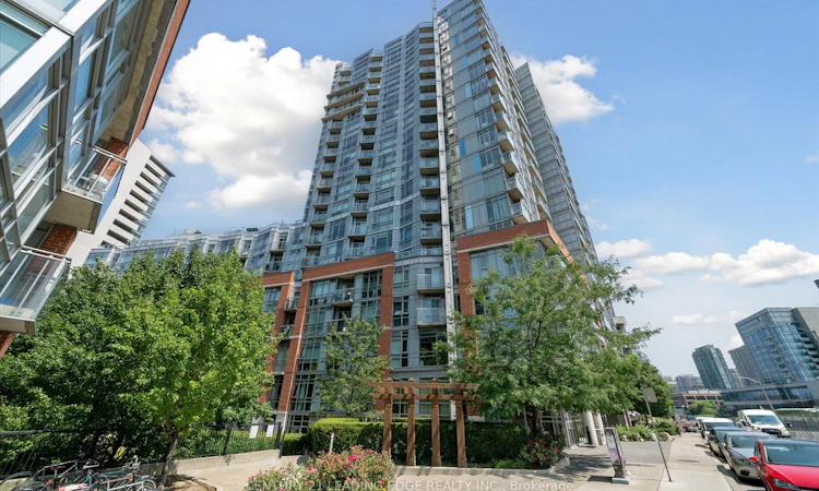 1607-150 Sudbury Street