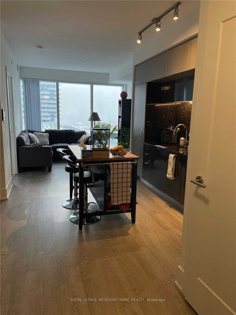 5404-10 York Street, Toronto, ON, M5J 0E1 - 5