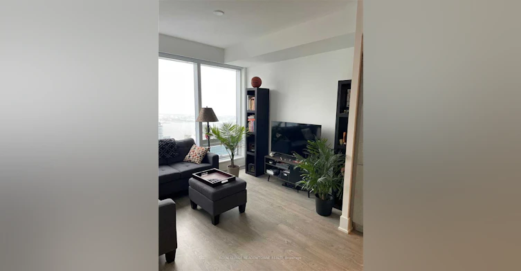 5404-10 York Street, Toronto, ON, M5J 0E1 - 7
