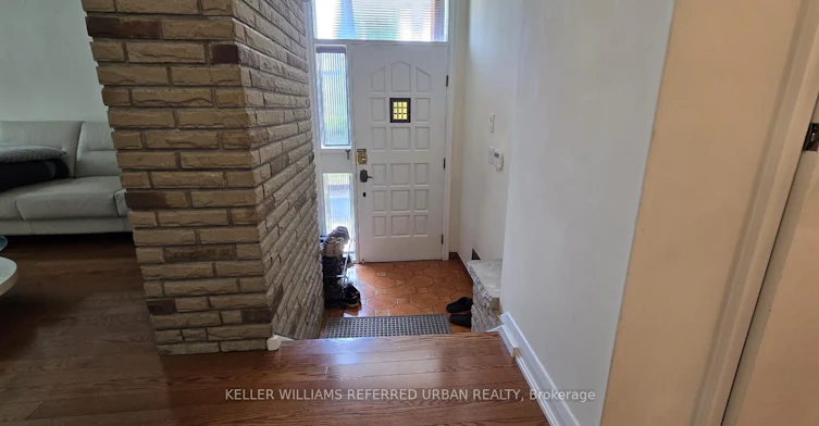 Upper-49 Halkin Crescent, Toronto, ON, M4A 1M8 - 7