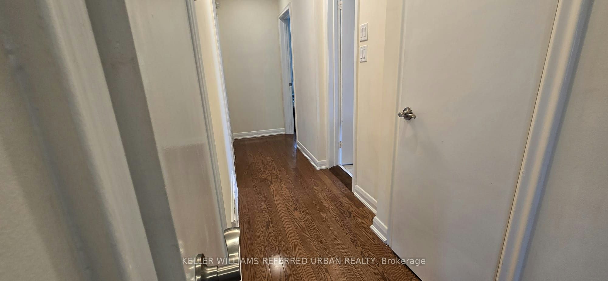 Main-49 Halkin Crescent, Toronto, ON, M4A 1M8 - 17