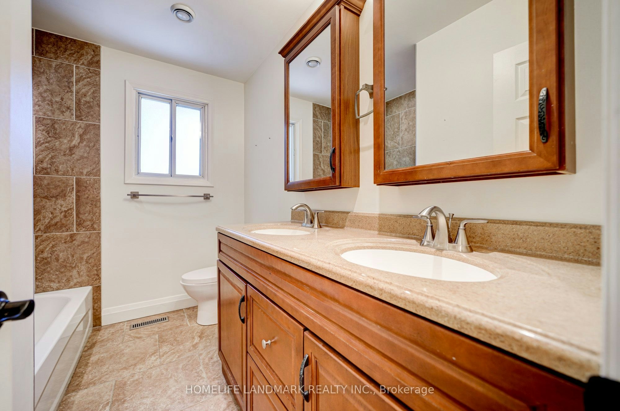 20 Goodview Road, Toronto, ON, M2J 2K5 - 27