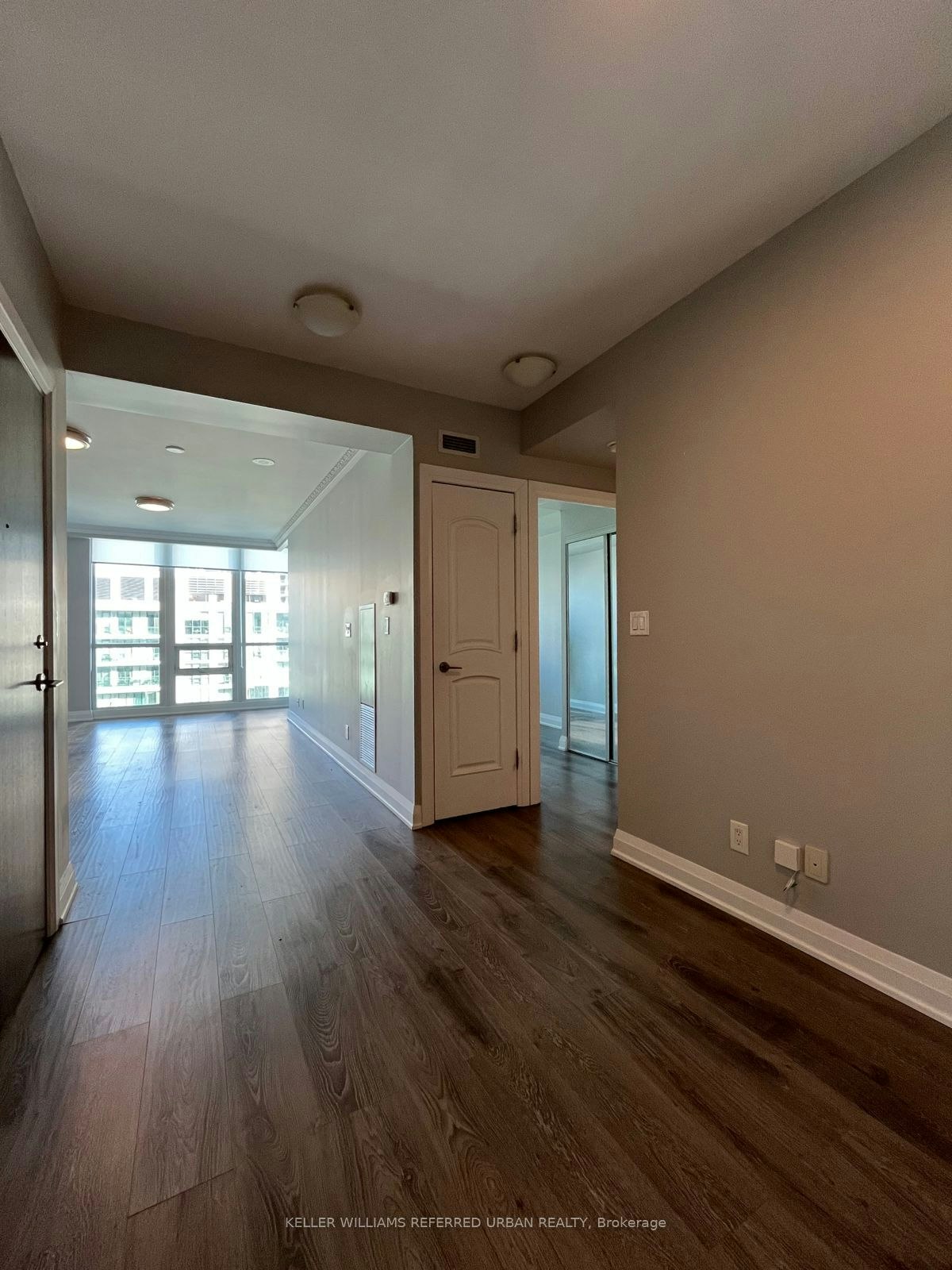 3906-16 Harbour Street, Toronto, ON, M5J 2Z7 - 6
