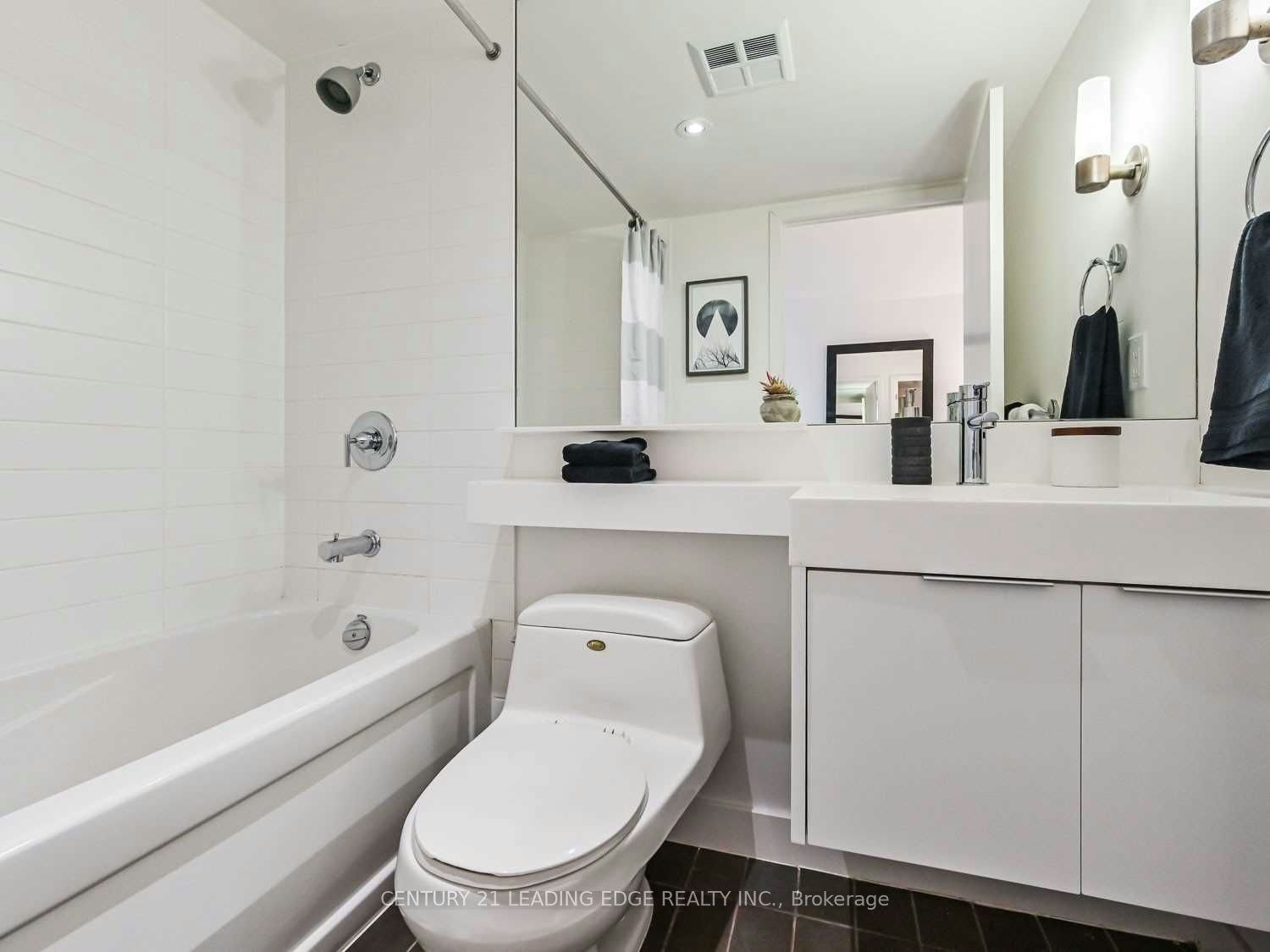 4211-25 Telegram Mews, Toronto, ON, M5V 3Z1 - 14