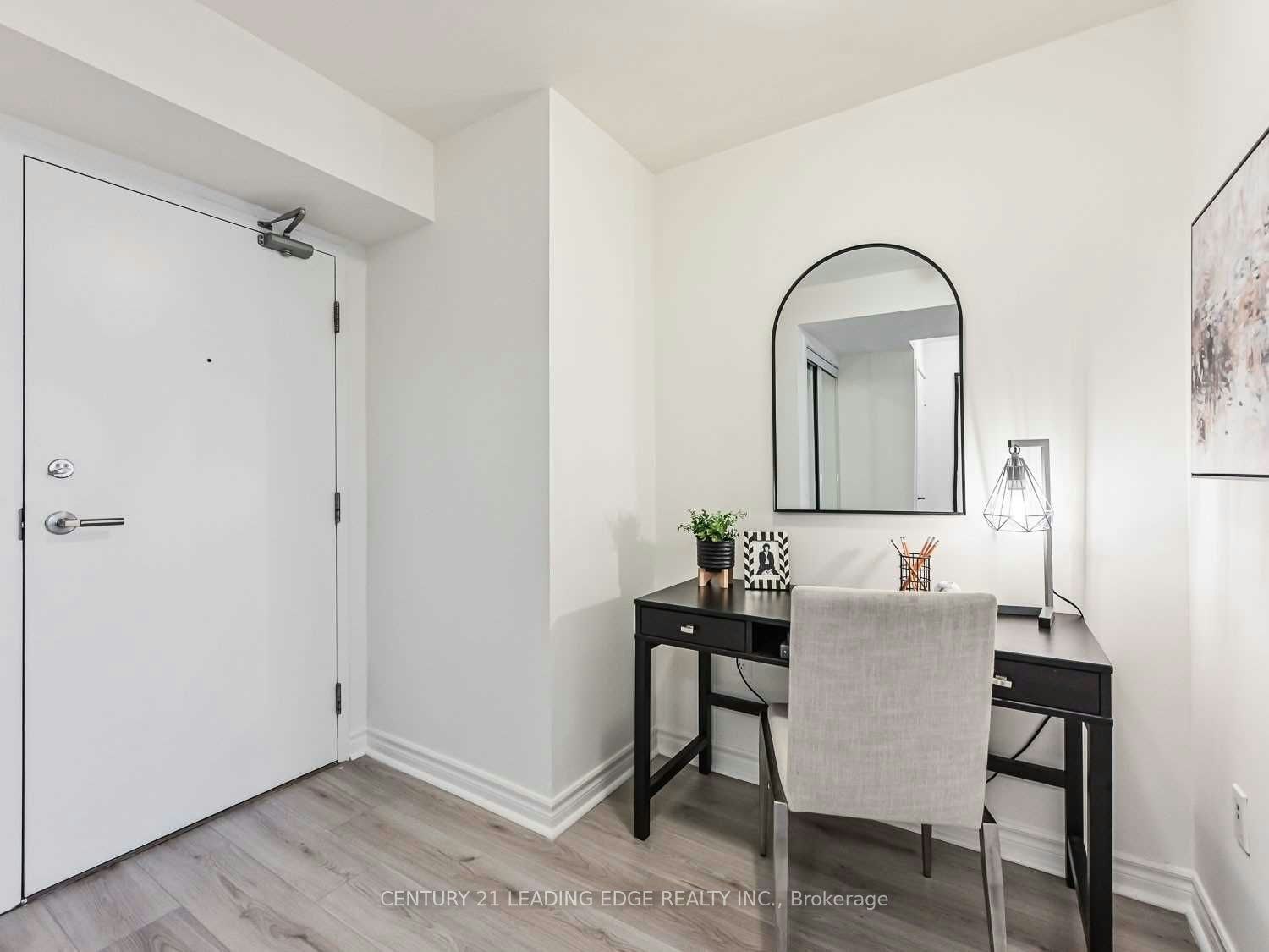 4211-25 Telegram Mews, Toronto, ON, M5V 3Z1 - 2