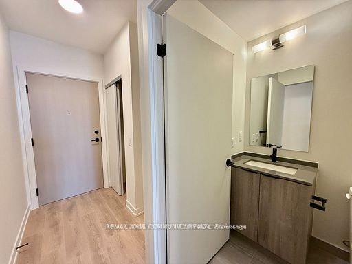 UPH 07-181 Sterling Road, Toronto, ON, M6R 0B2 - 3