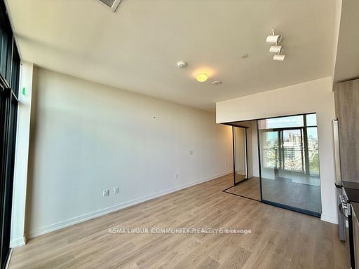 UPH 07-181 Sterling Road, Toronto, ON, M6R 0B2 - 15