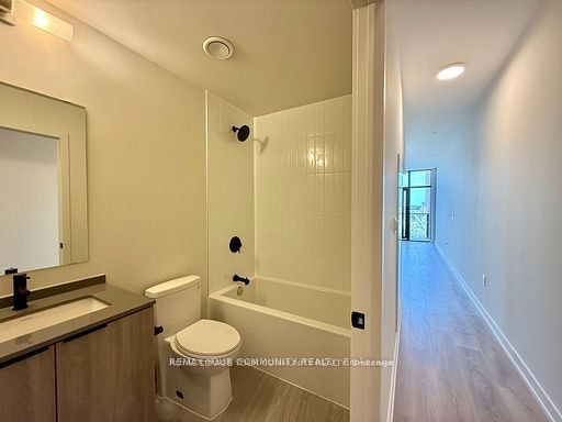 UPH 07-181 Sterling Road, Toronto, ON, M6R 0B2 - 5