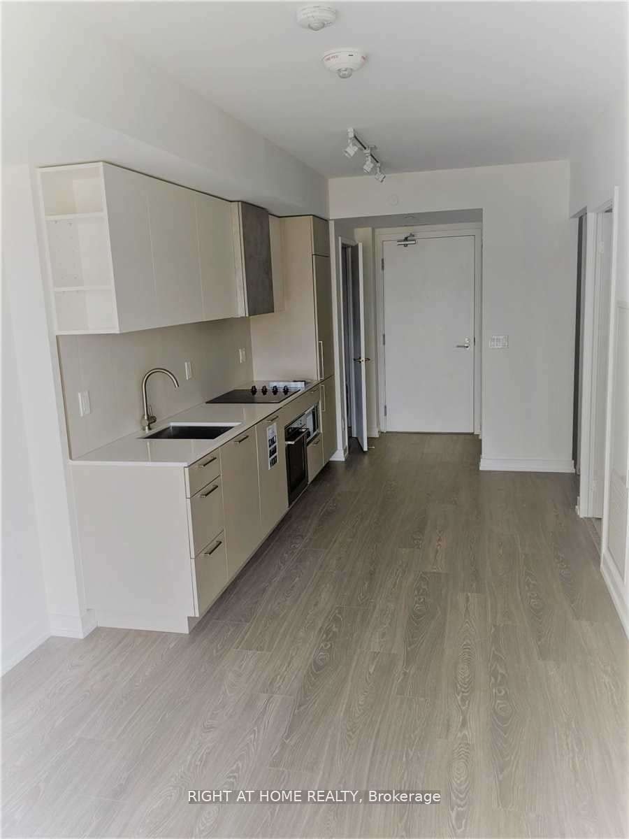 1021-19 Western Battery Road, Toronto, ON, M6K 3S4 - 3
