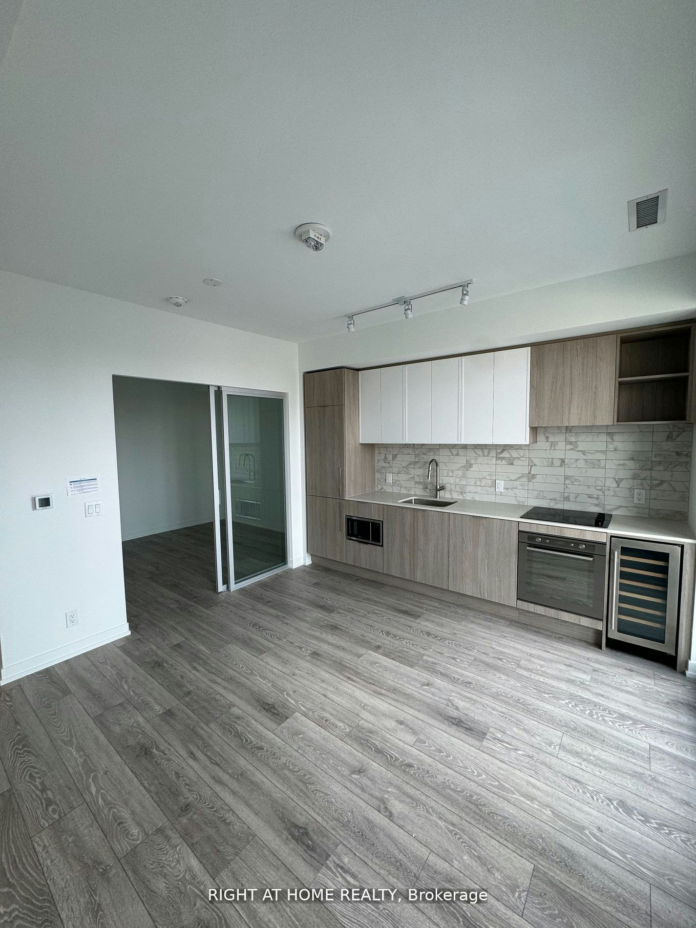 1512-2020 Bathurst Street, Toronto, ON, M5P 0A6 - 2