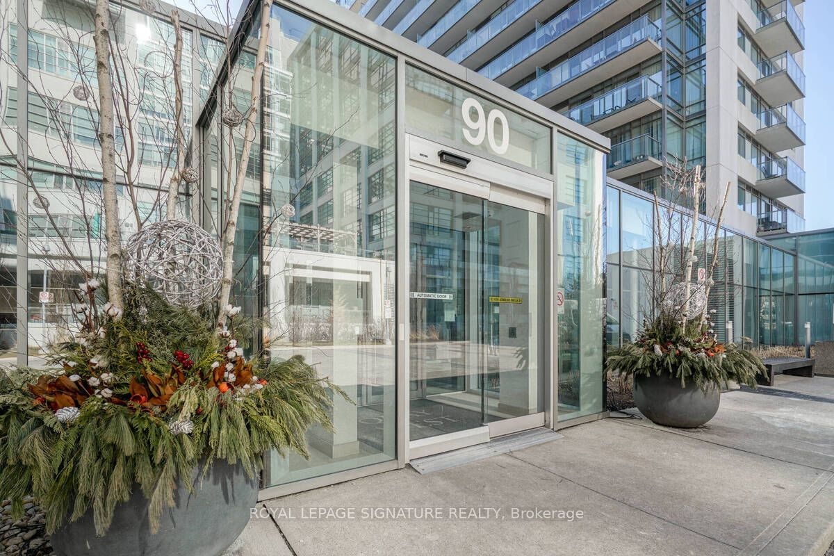 903-90 Stadium Road, Toronto, ON, M5V 3W5 - 36