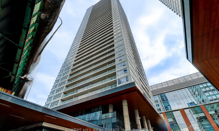 1215-17 Bathurst Street