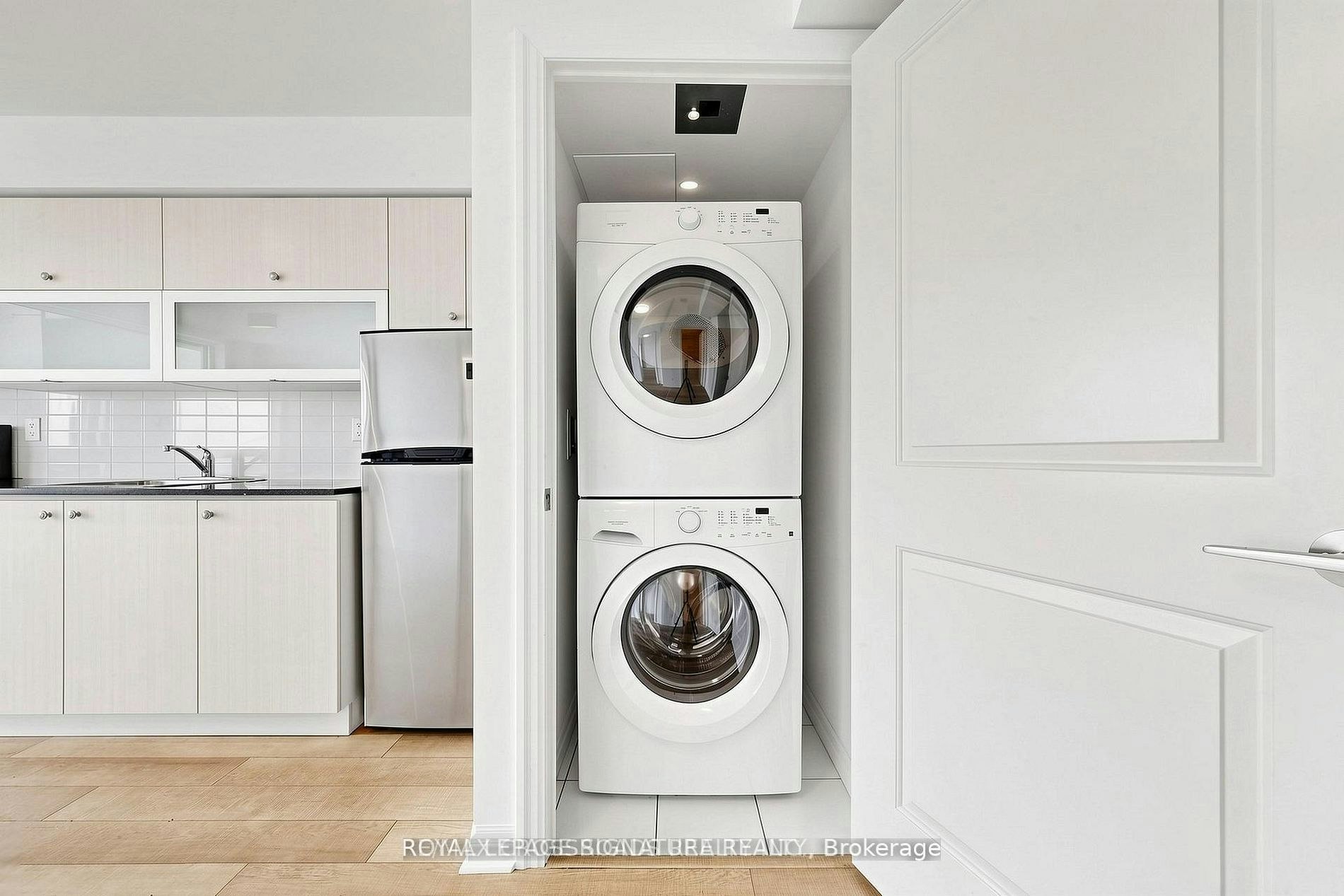 1501-275 Yorkland Road, Toronto, ON, M2J 0B4 - 11