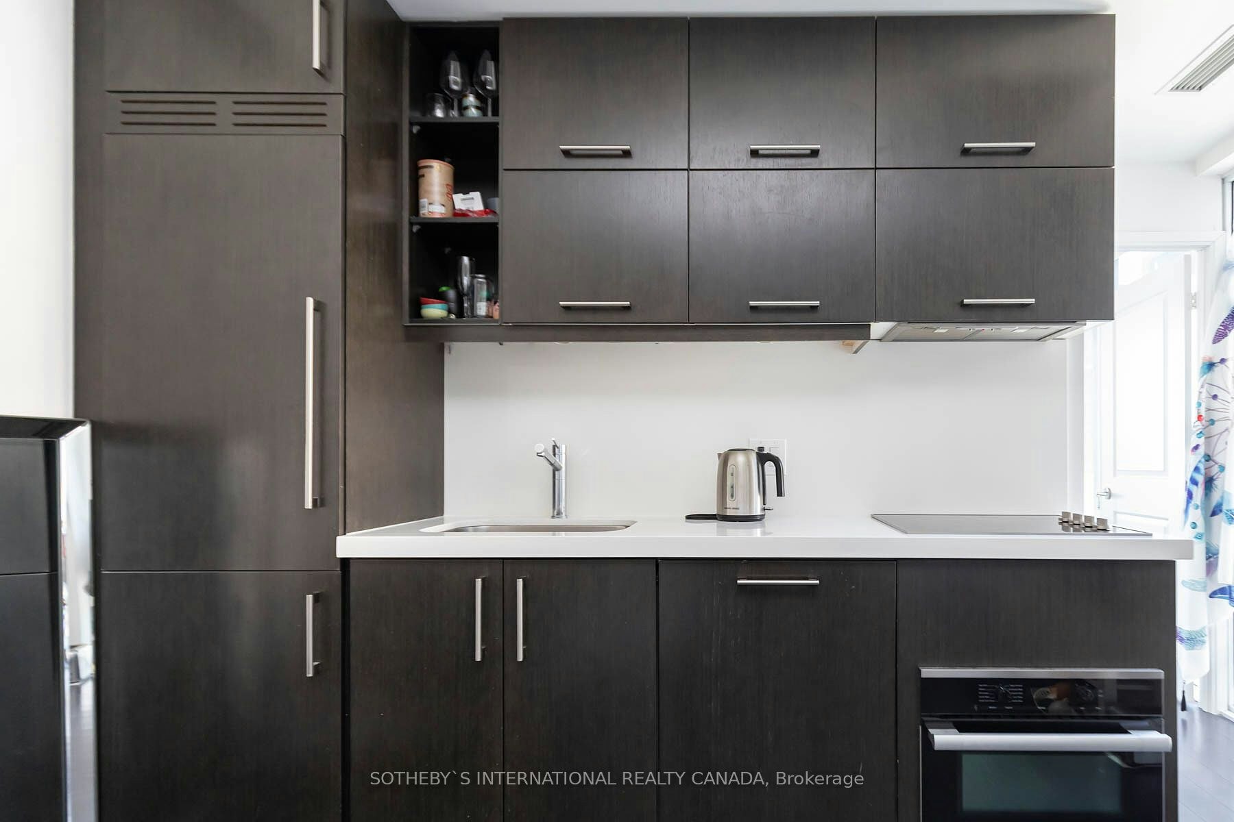 608-1080 Bay Street, Toronto, ON, M5S 0A5 - 7