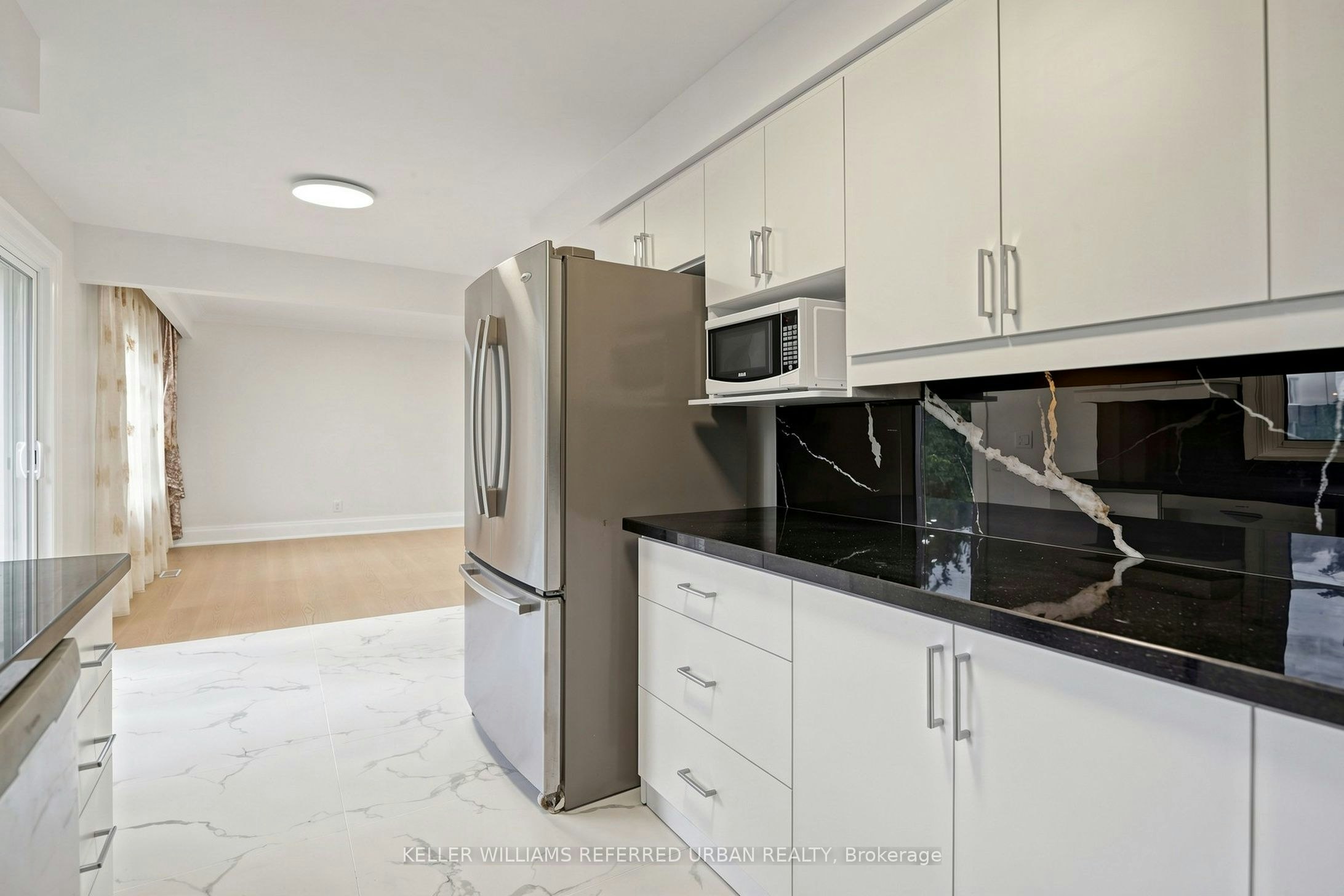 32 Wycliffe Crescent, Toronto, ON, M2K 1V6 - 16