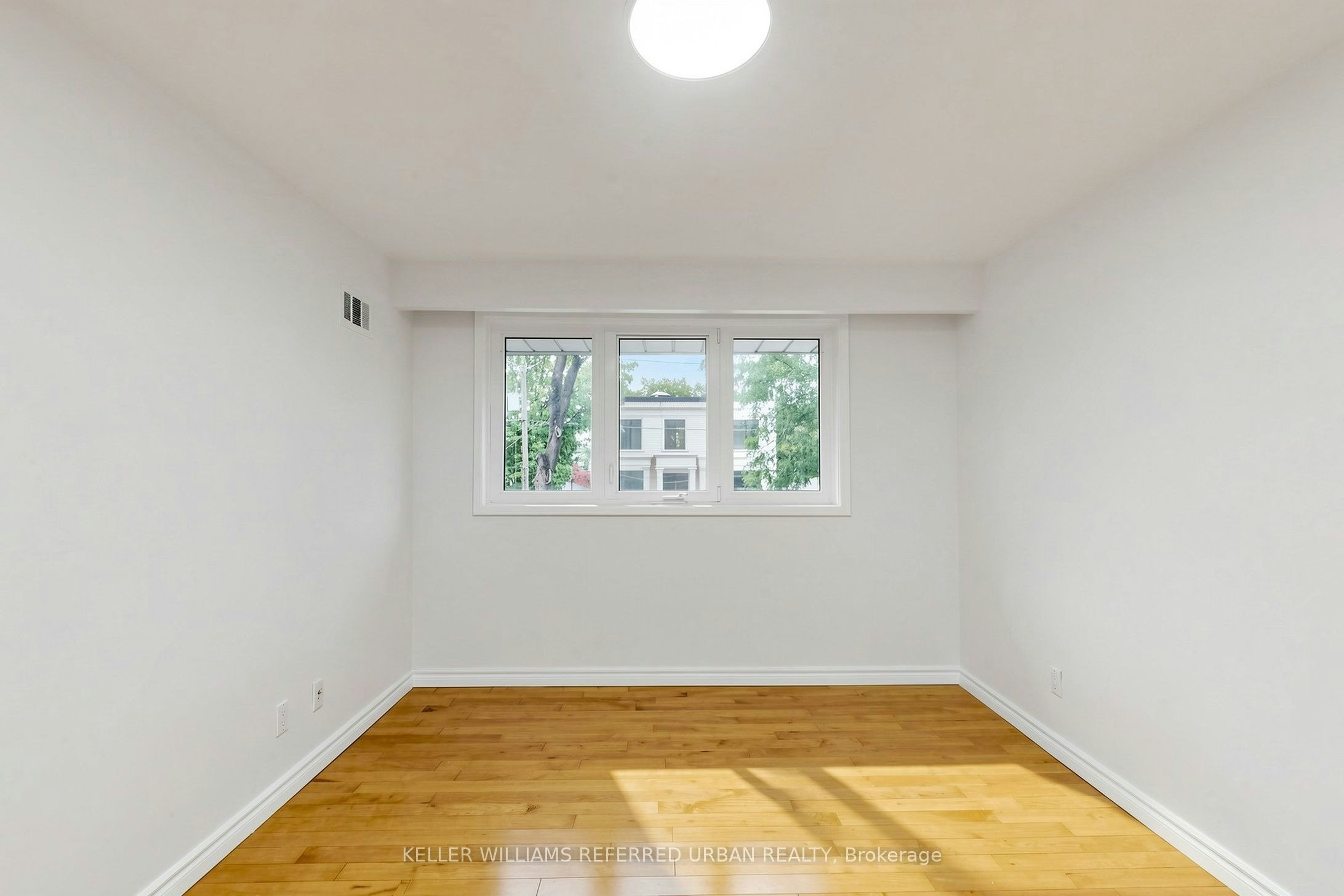 32 Wycliffe Crescent, Toronto, ON, M2K 1V6 - 21
