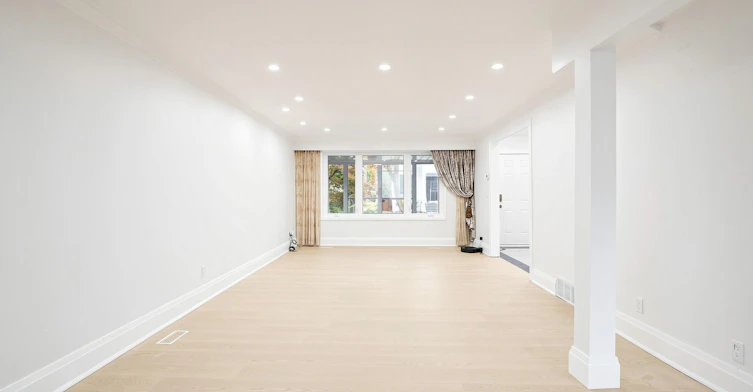 32 Wycliffe Crescent, Toronto, ON, M2K 1V6 - 8
