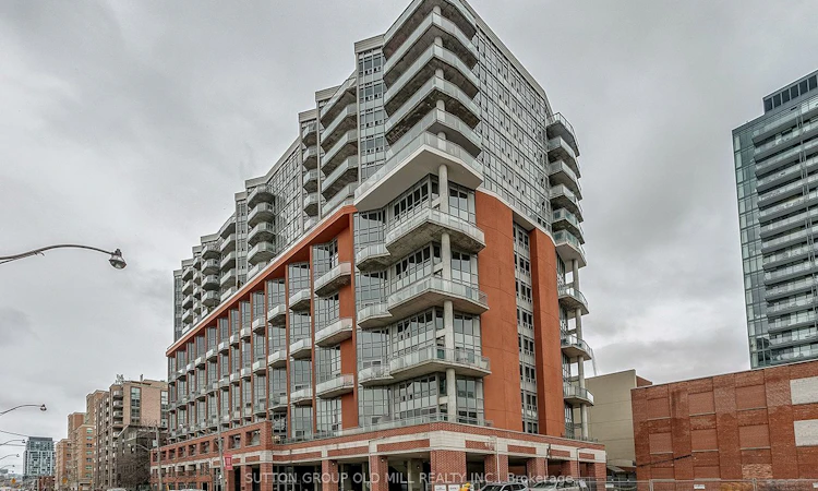 PH2-255 Richmond Street E