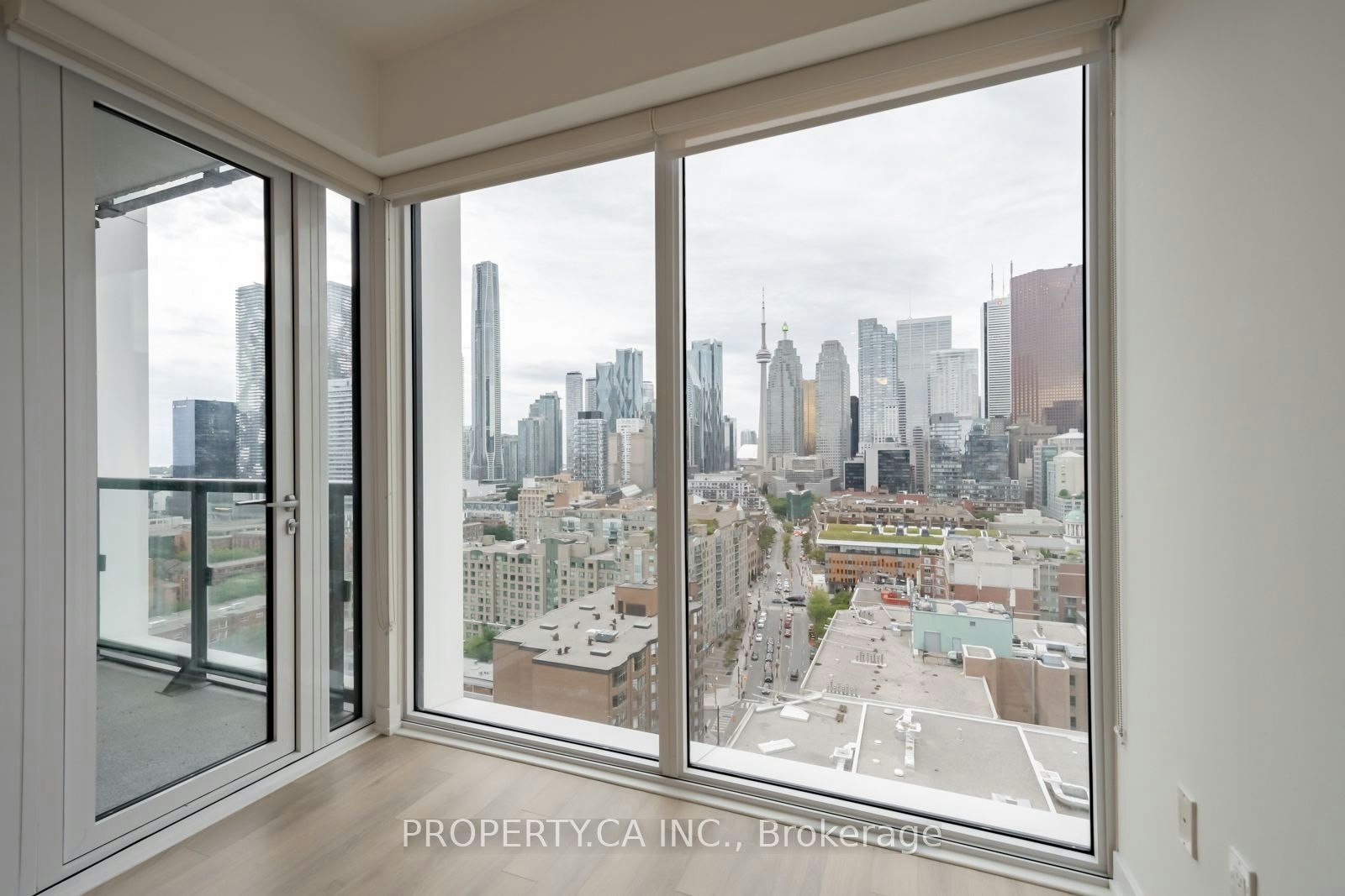 1803-158 Front Street, Toronto, ON, M5A 0K9 - 3