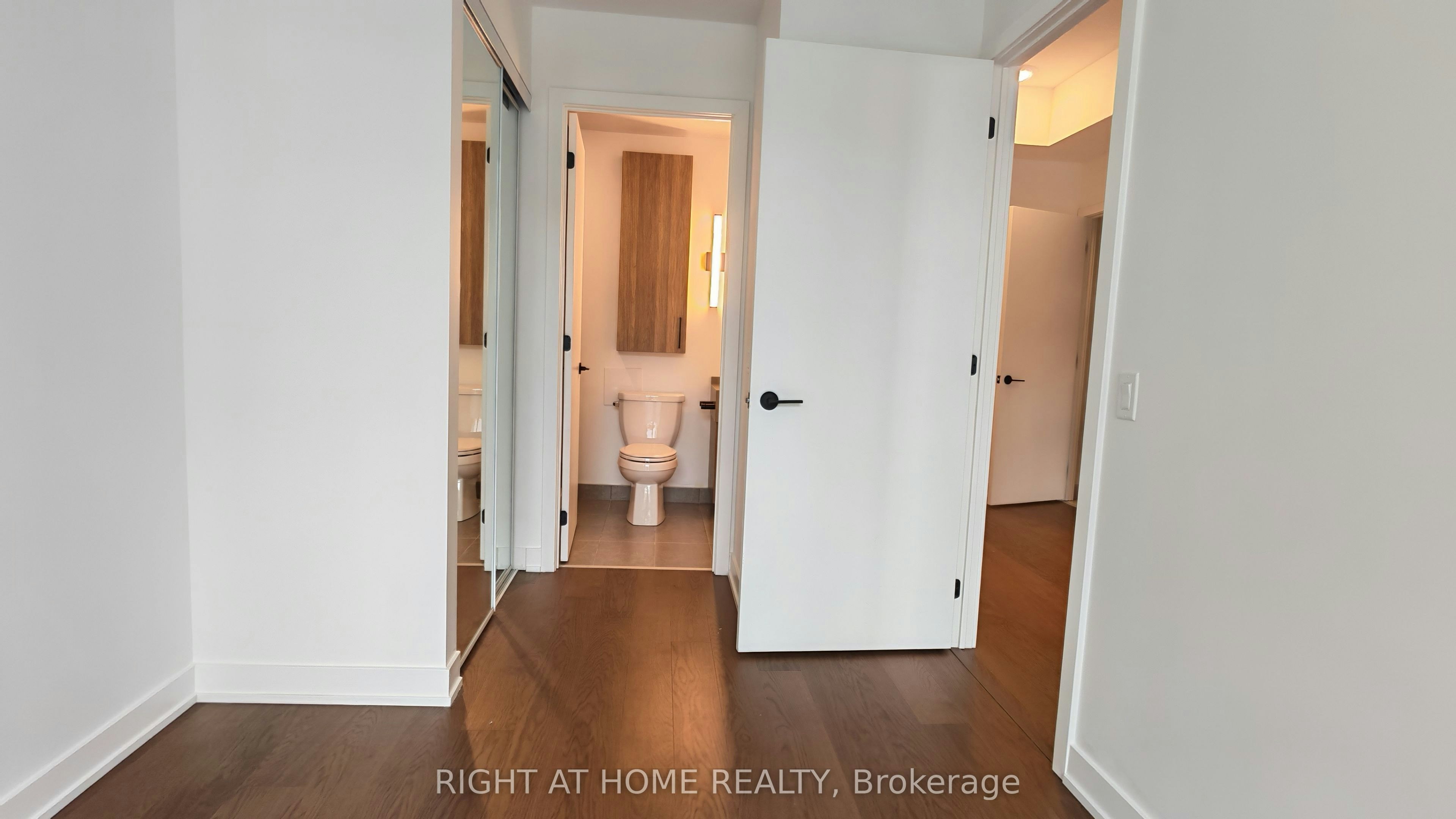 202-91 Montclair Avenue, Toronto, ON, M5P 0B1 - 10