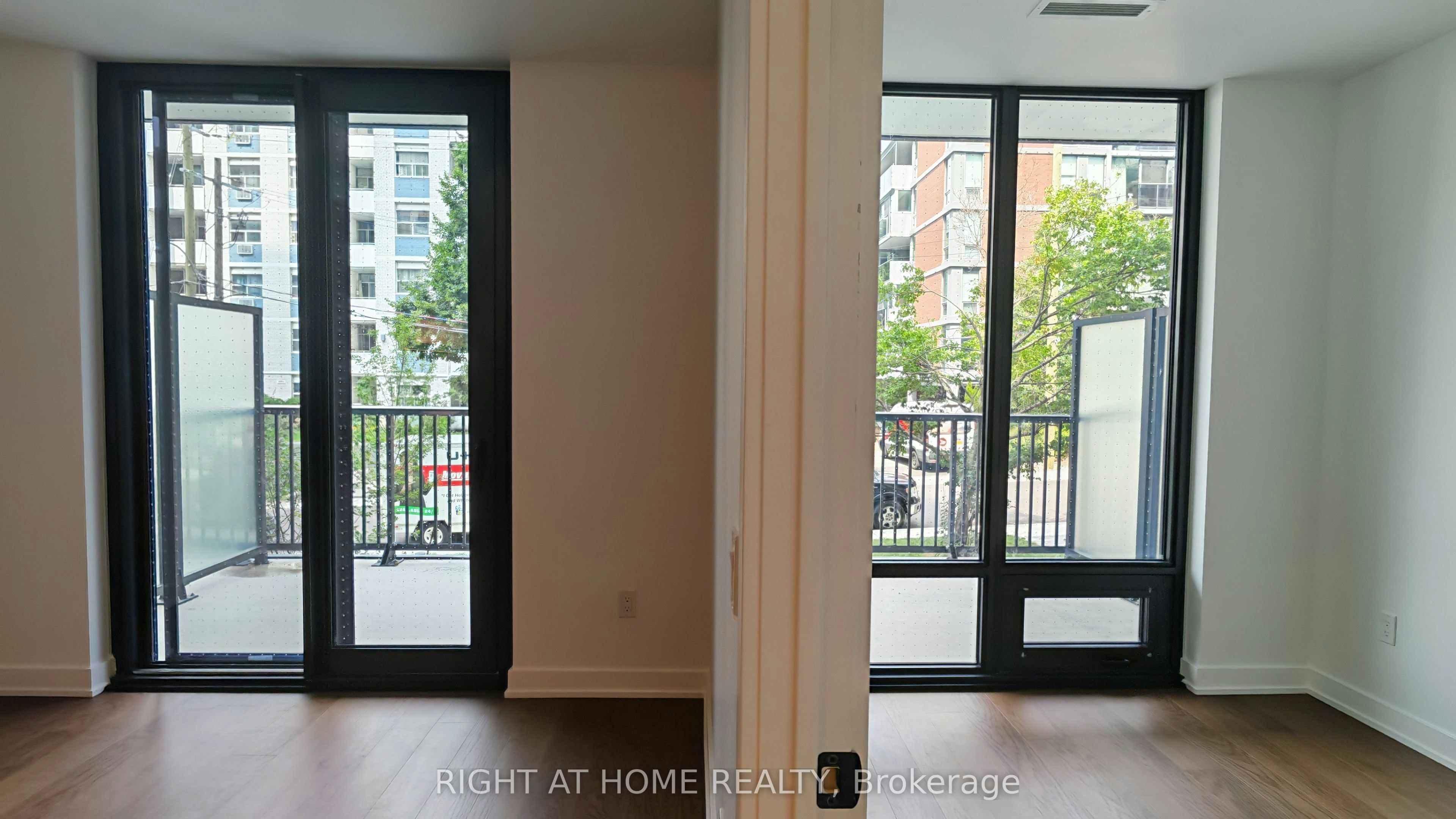 202-91 Montclair Avenue, Toronto, ON, M5P 0B1 - 8