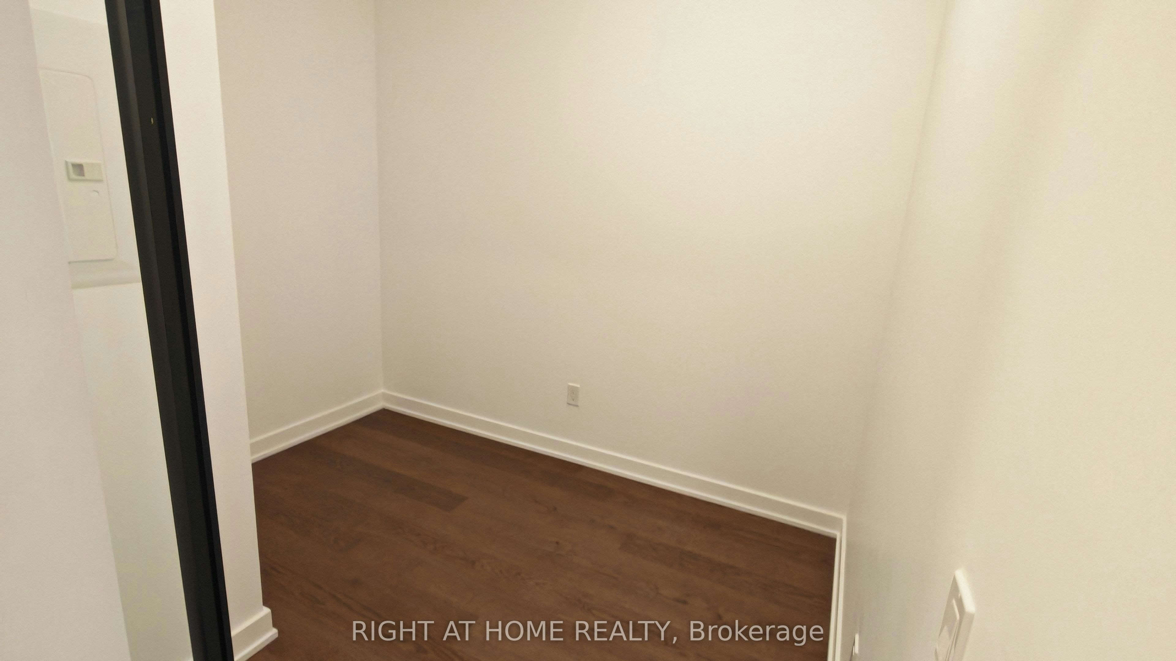 203-91 Montclair Avenue, Toronto, ON, M5P 0B1 - 6