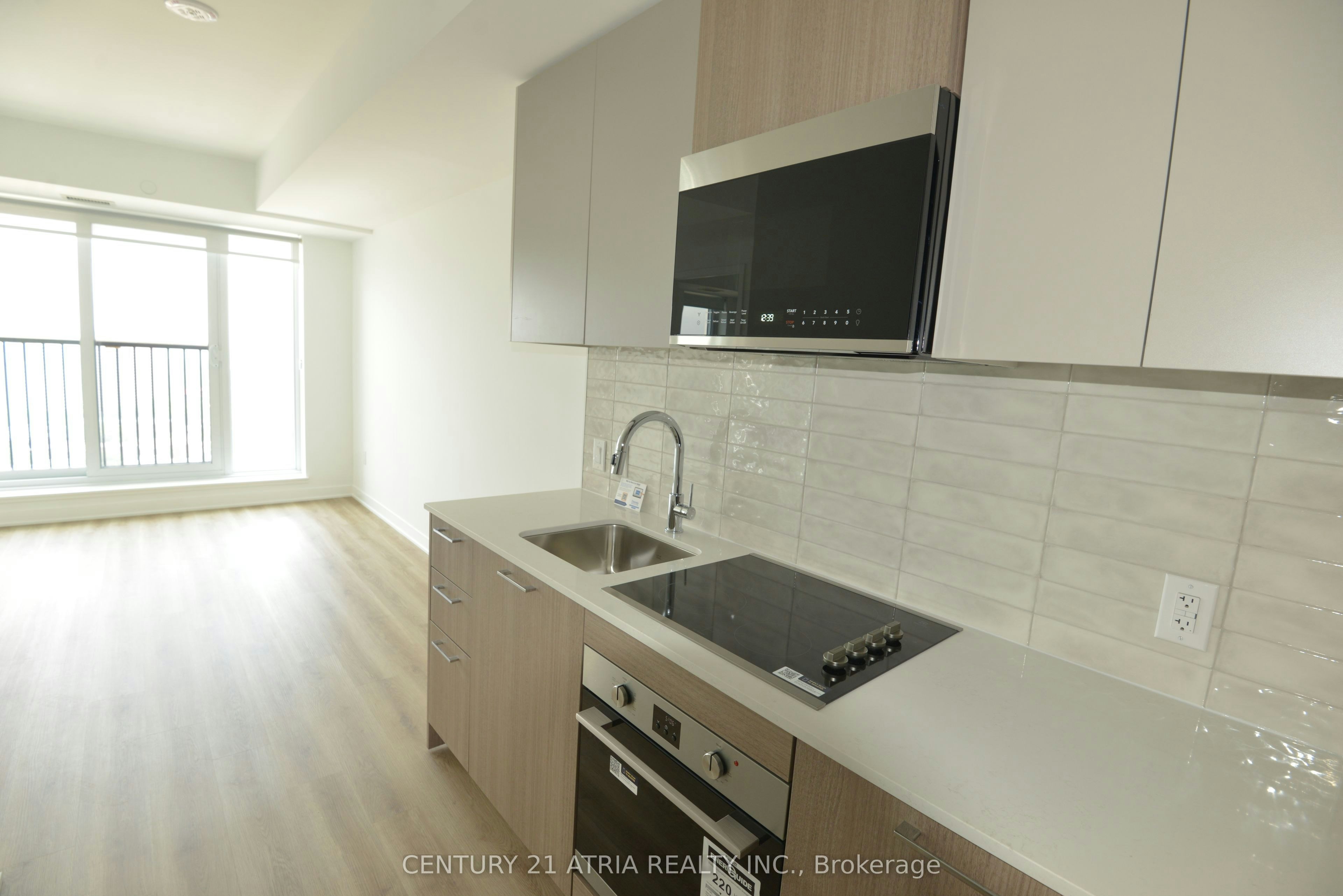 2301-10 Oak Street, Toronto, ON, M5A 0Z1 - 2