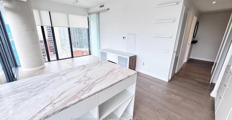 1712-161 Roehampton Avenue, Toronto, ON, M4P 1P9 - 5