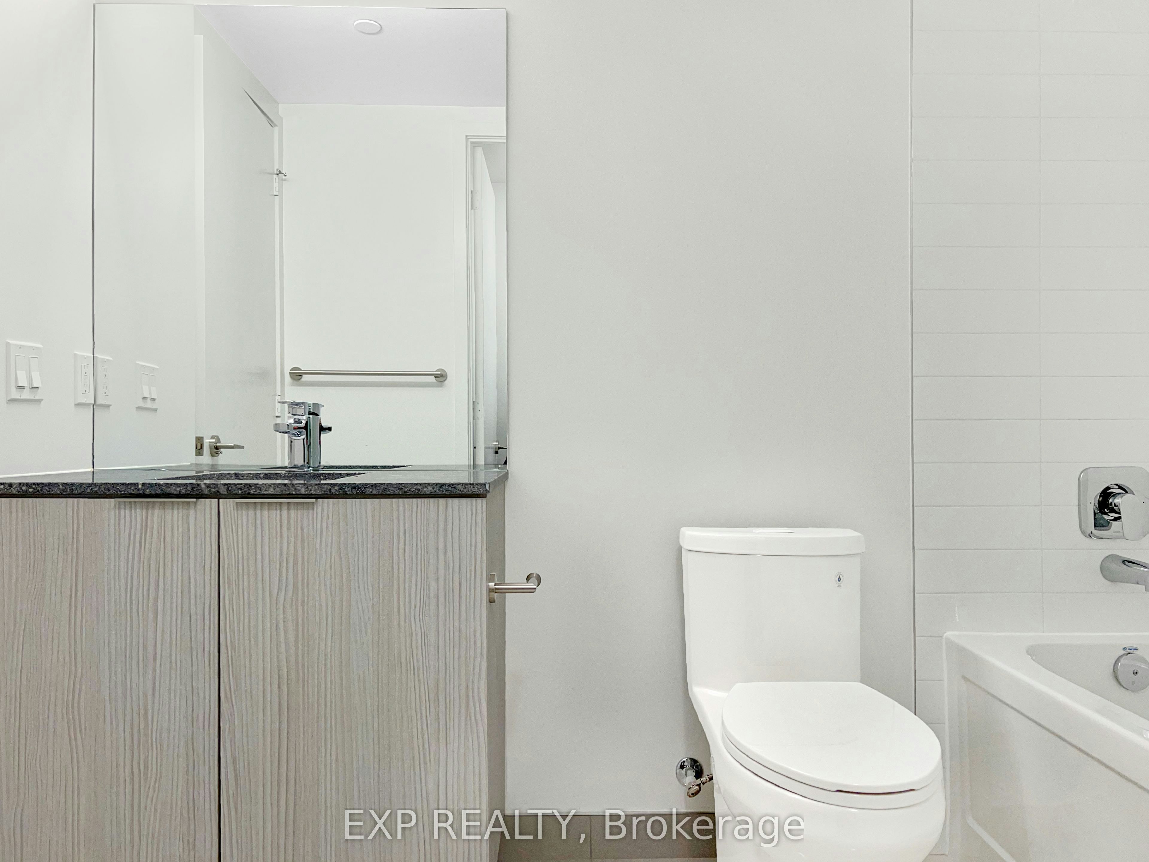 407-158 Front Street E, Toronto, ON, M5A 0K9 - 16