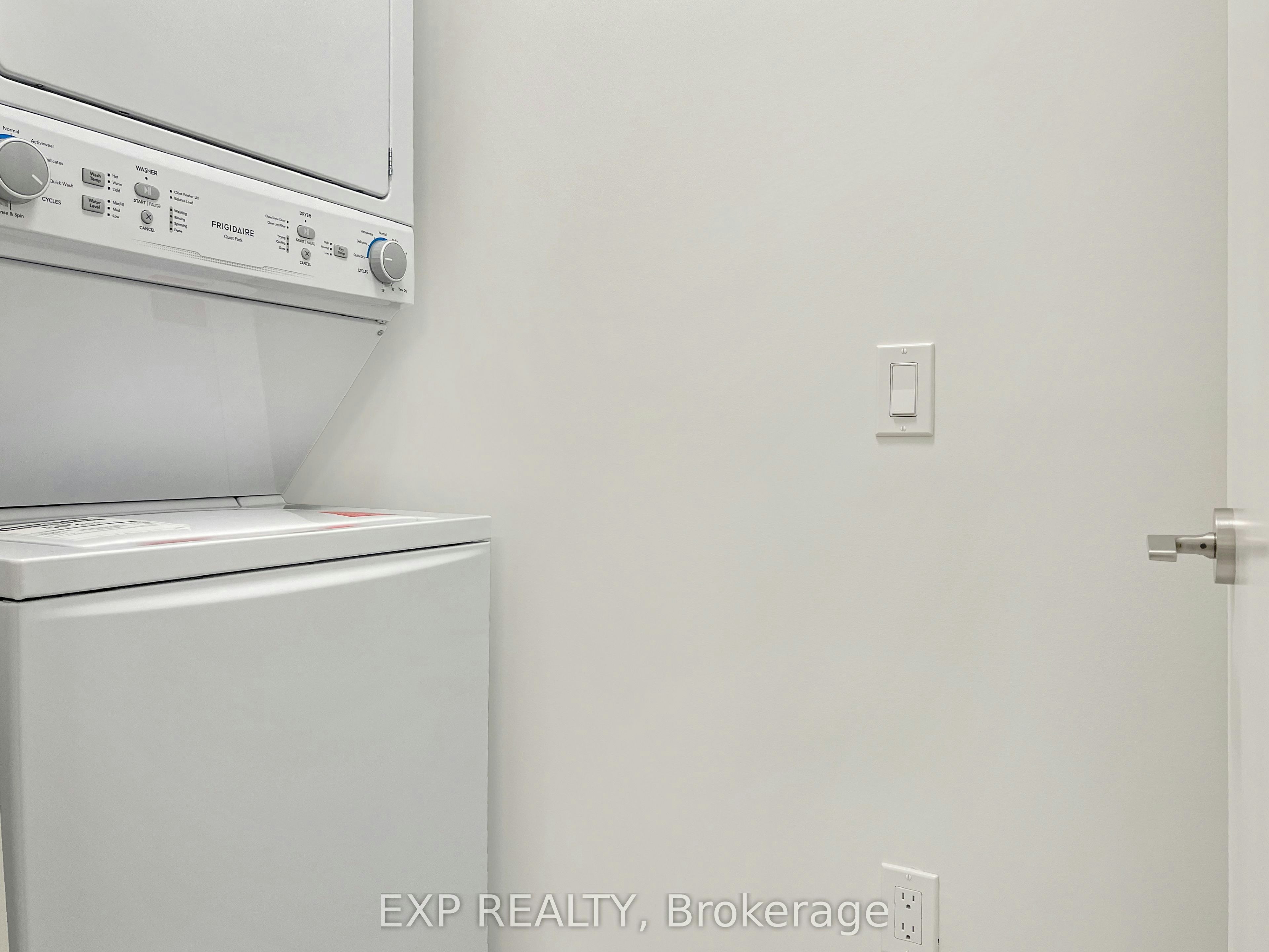 407-158 Front Street E, Toronto, ON, M5A 0K9 - 17