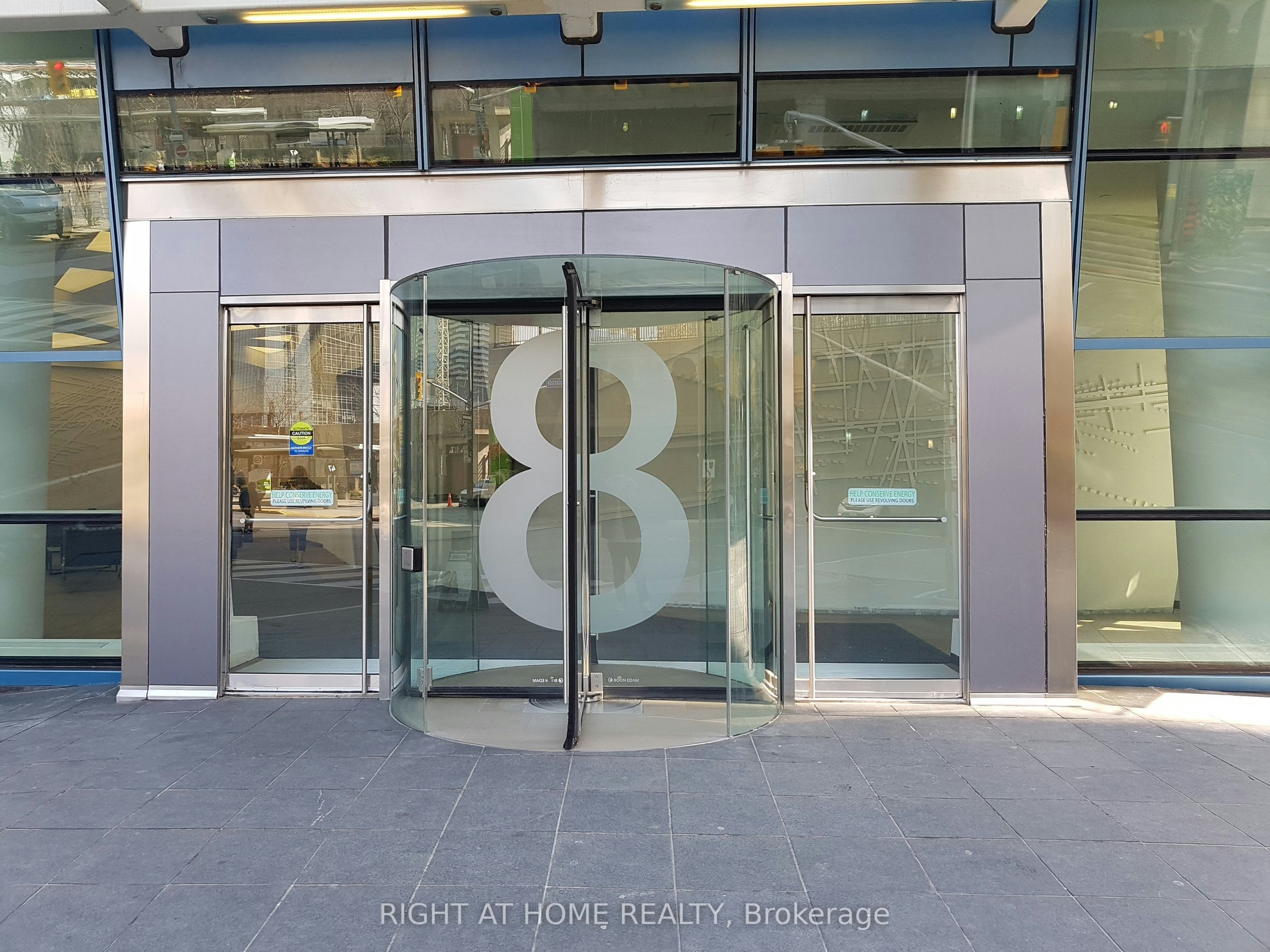 705-8 The Esplanade N/A, Toronto, ON, M5E 0A6 - 4