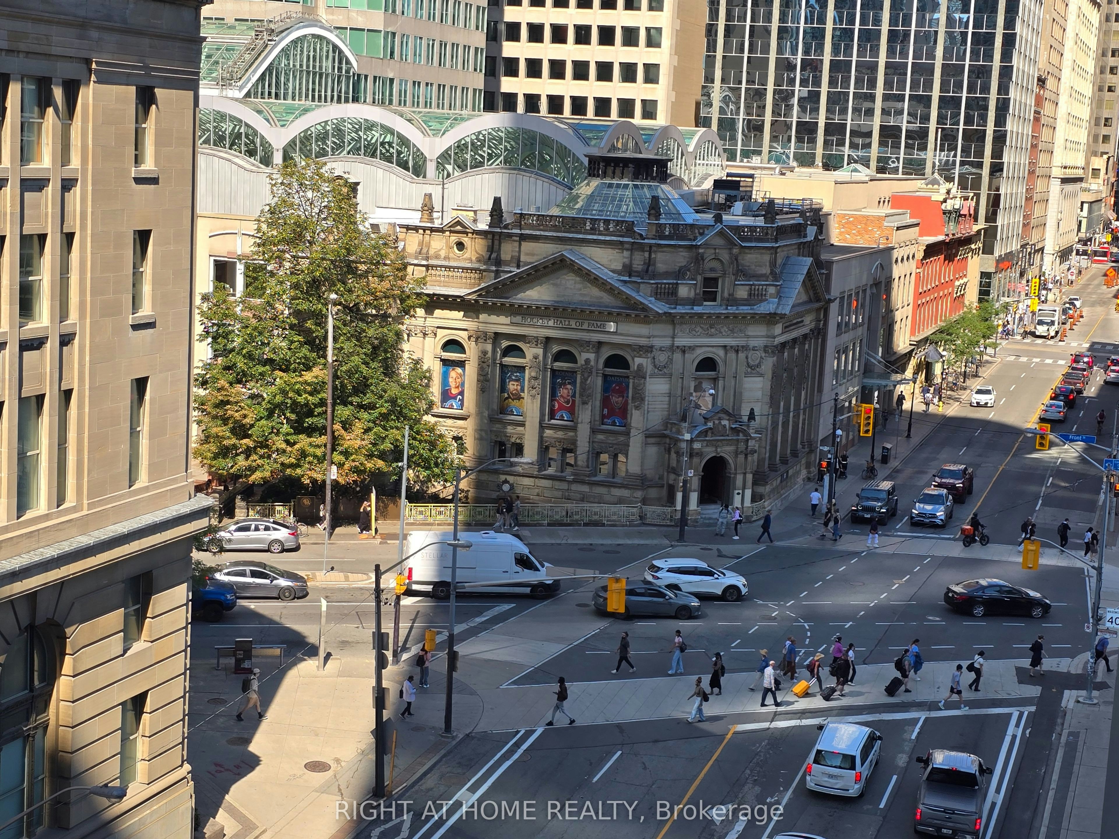 705-8 The Esplanade N/A, Toronto, ON, M5E 0A6 - 14