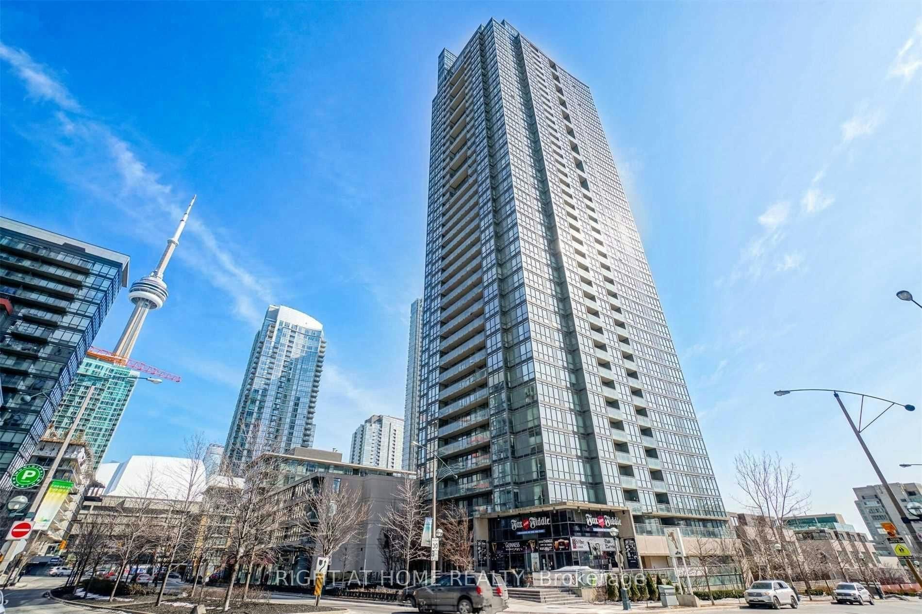 1101-15 Fort York Boulevard W, Toronto, ON, M5V 3Y4 - 2