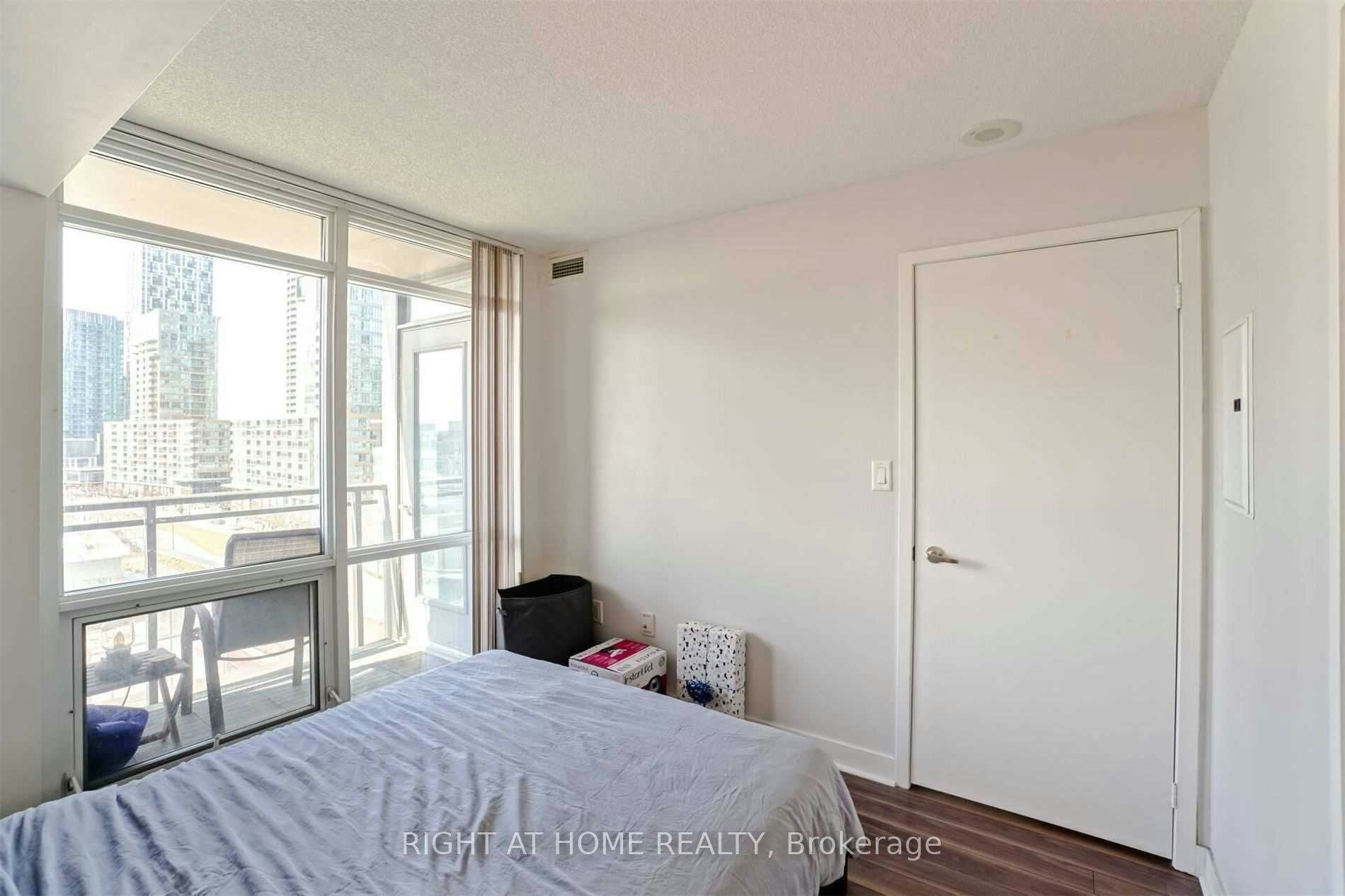 1101-15 Fort York Boulevard W, Toronto, ON, M5V 3Y4 - 15