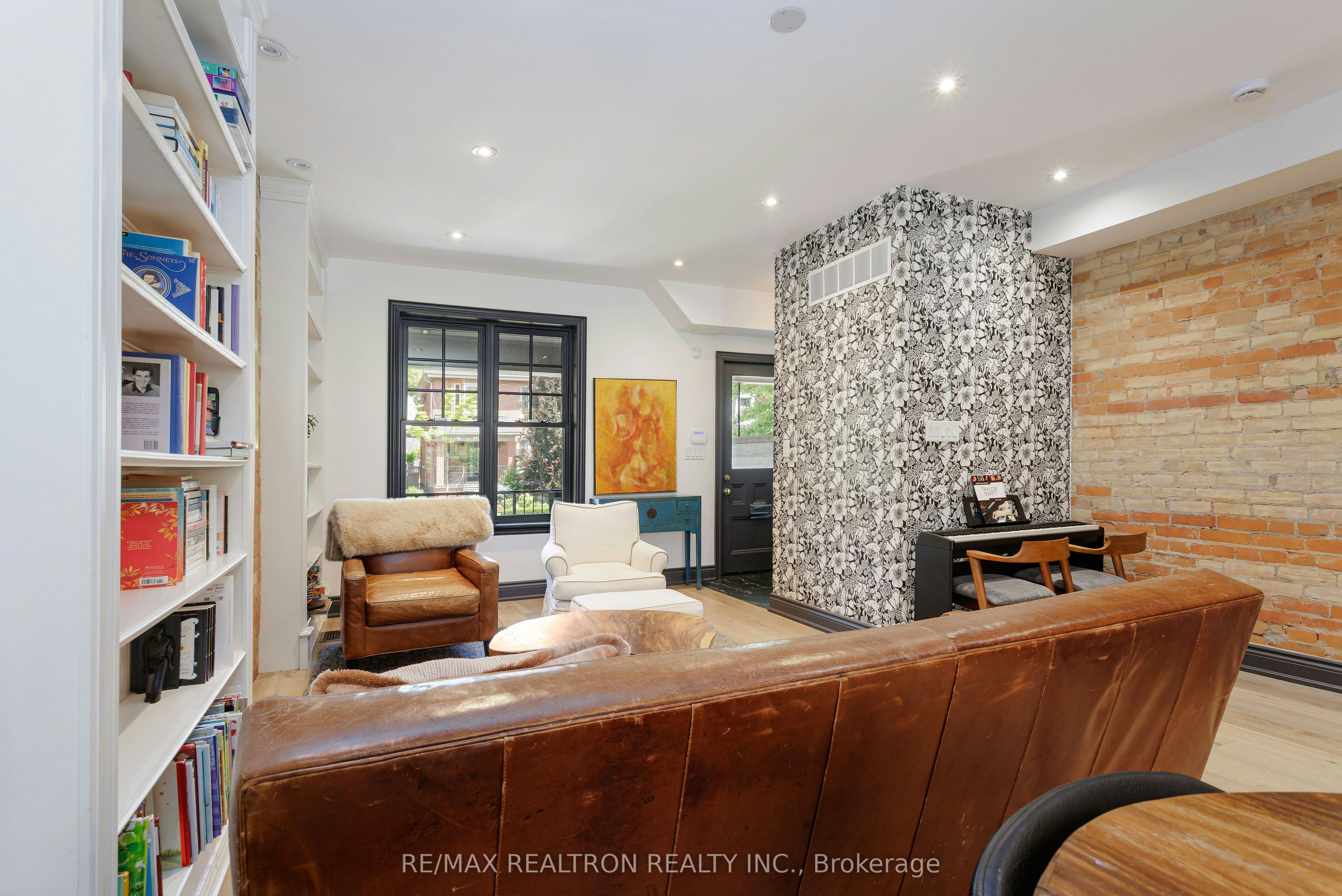 214 Grace Street, Toronto, ON, M6G 3A6 - 7
