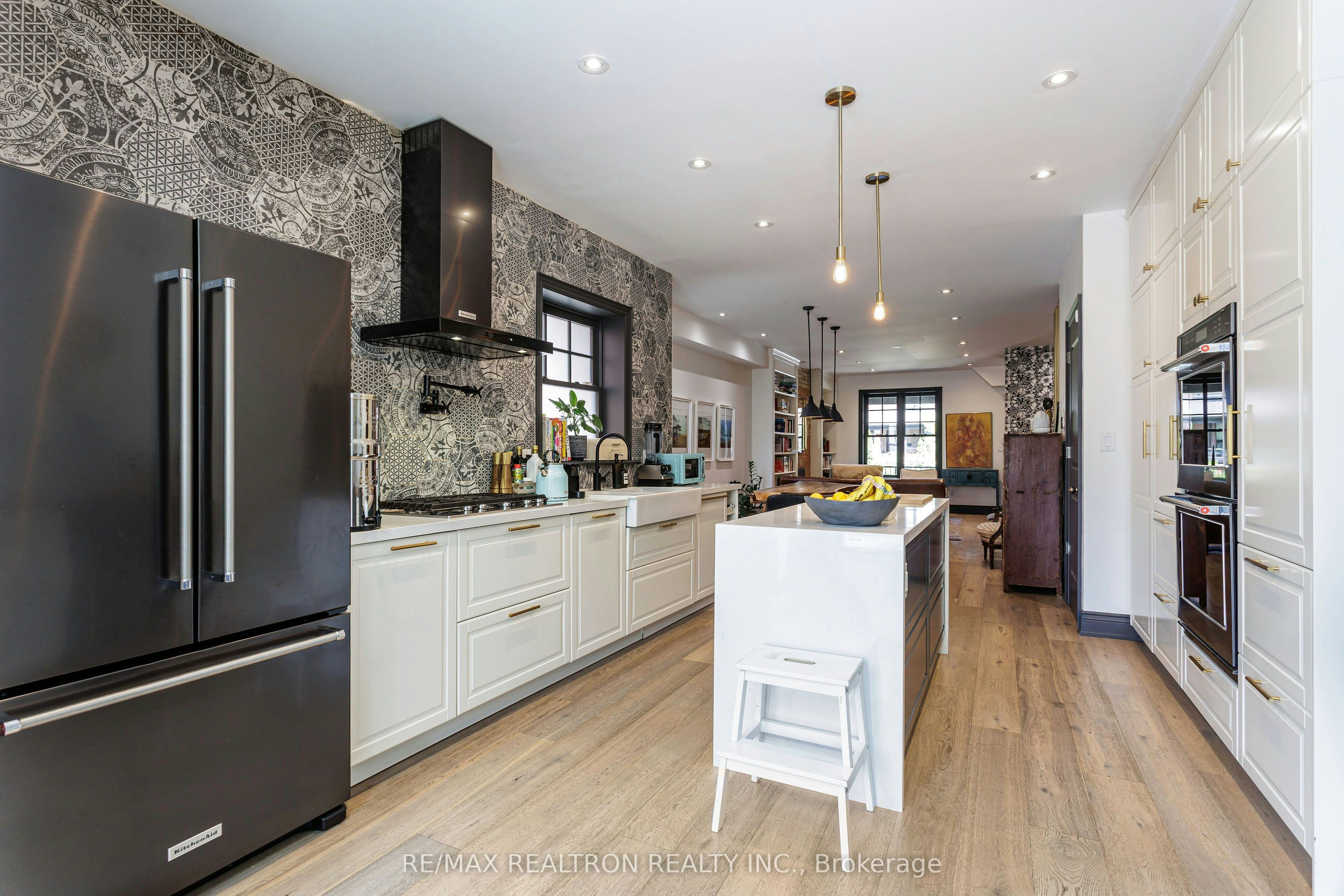 214 Grace Street, Toronto, ON, M6G 3A6 - 17