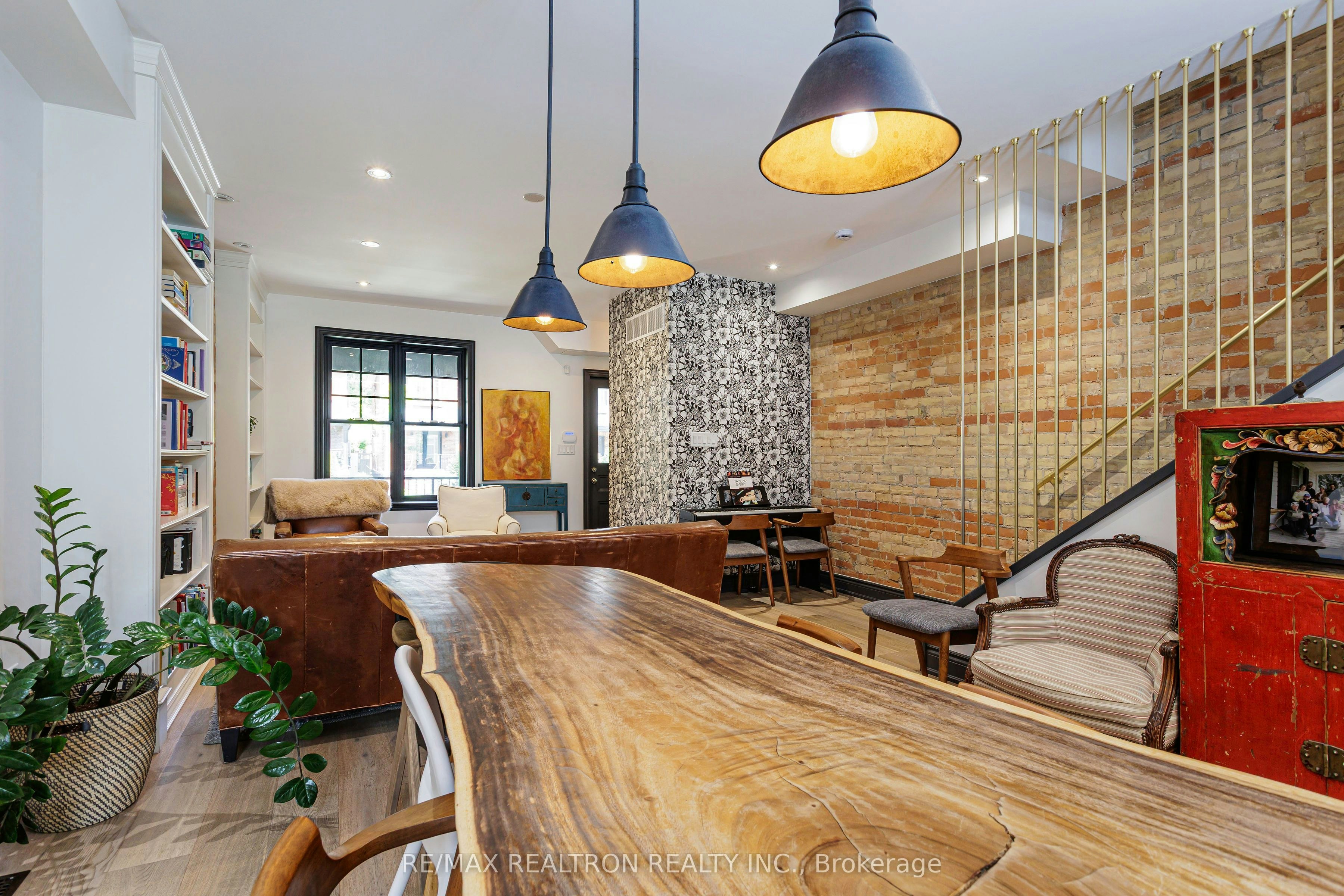 214 Grace Street, Toronto, ON, M6G 3A6 - 10