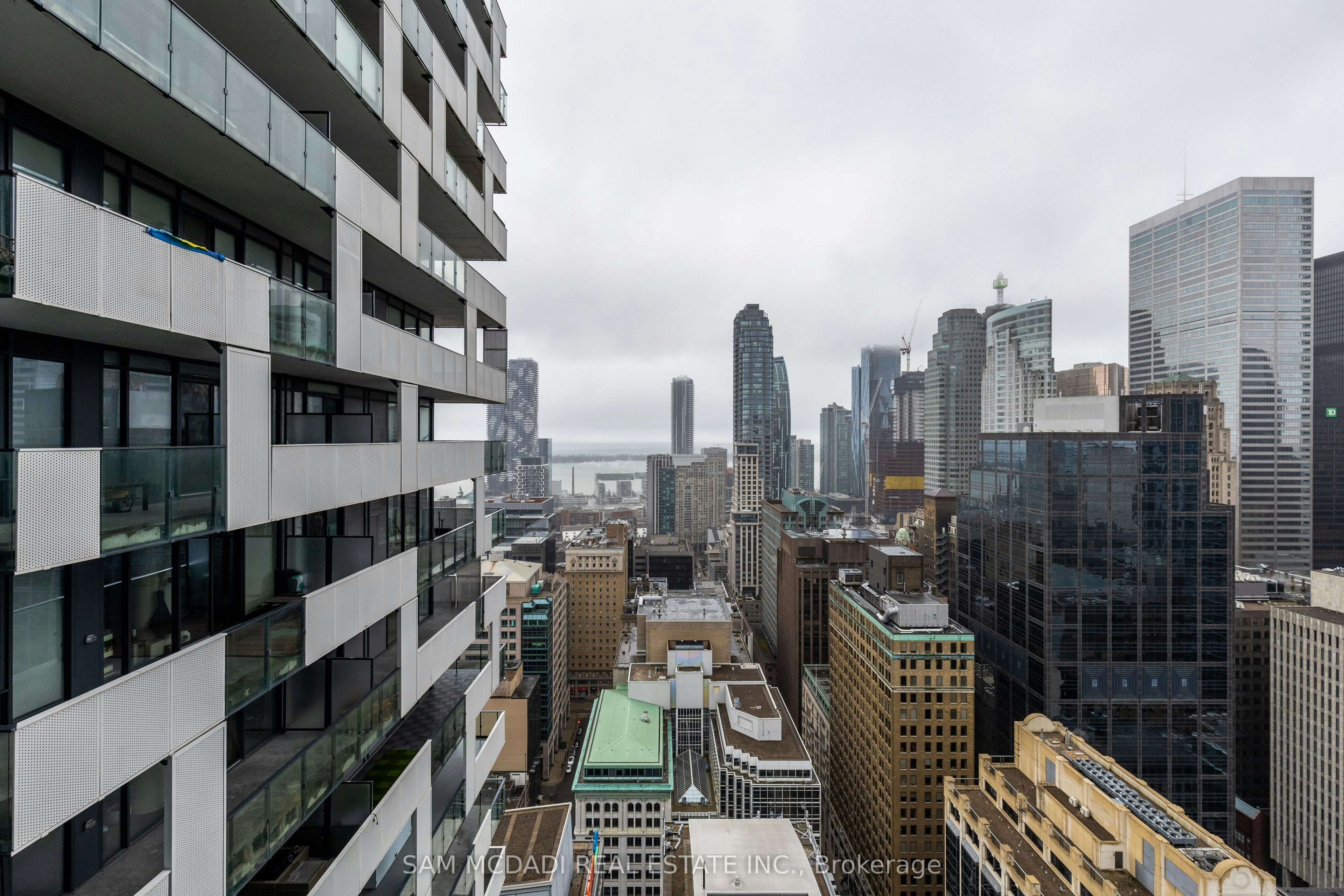 3608-20 Lombard Street, Toronto, ON, M5C 0A7 - 18