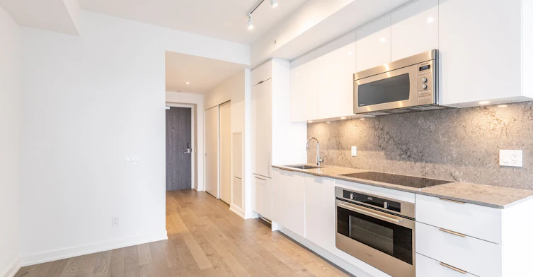 3608-20 Lombard Street, Toronto, ON, M5C 0A7 - 6