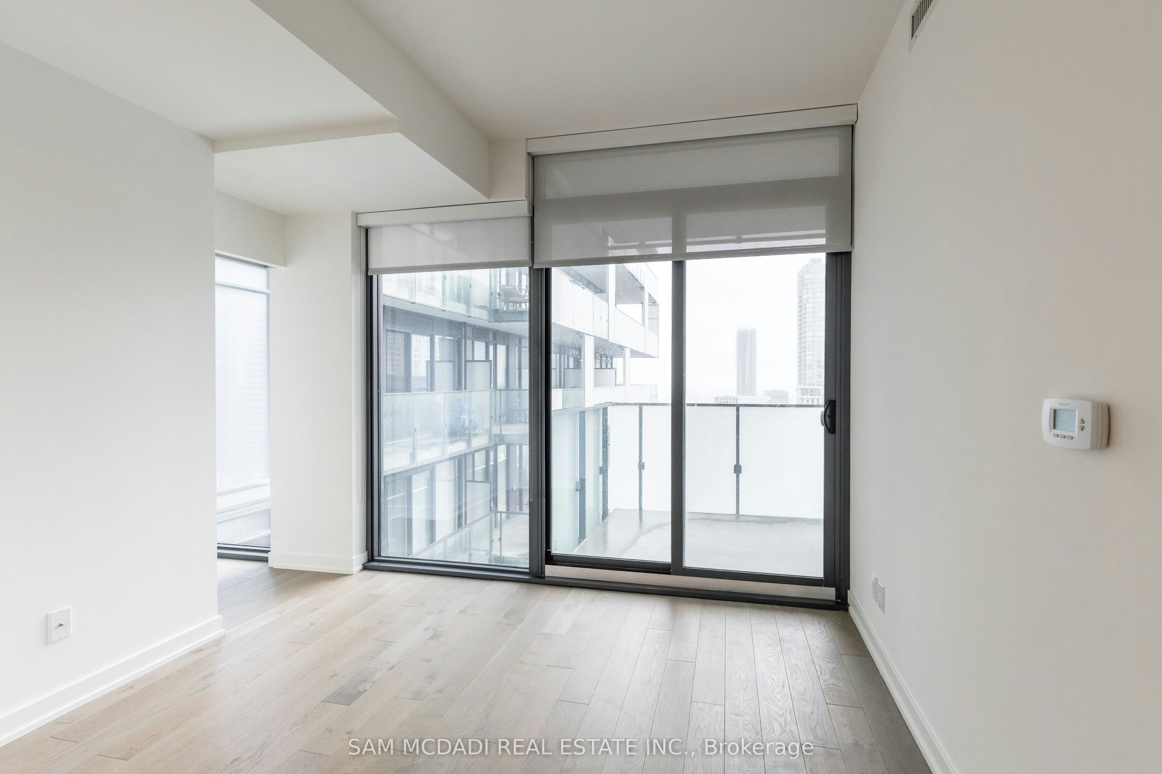 3608-20 Lombard Street, Toronto, ON, M5C 0A7 - 8
