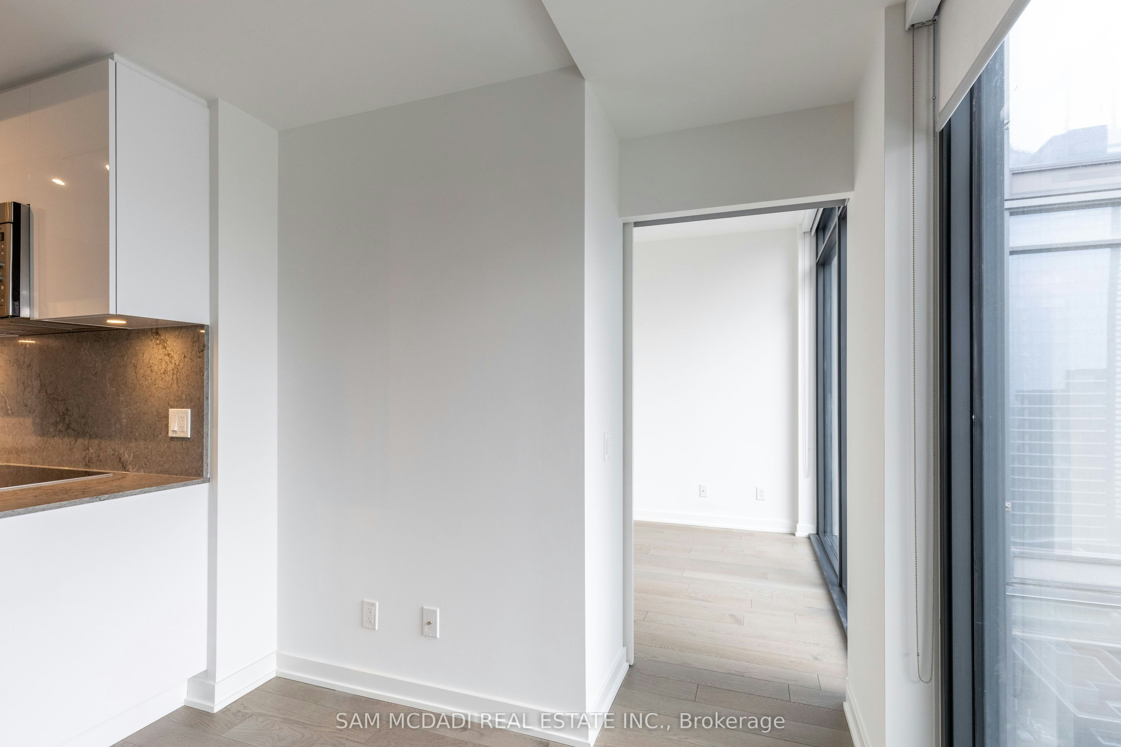 3608-20 Lombard Street, Toronto, ON, M5C 0A7 - 13